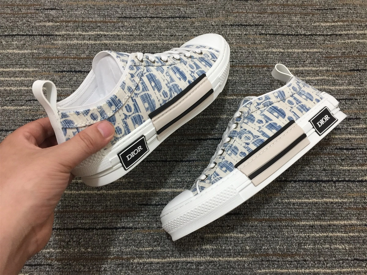 HighQuality Men Women D*or Top Sneaker 5802