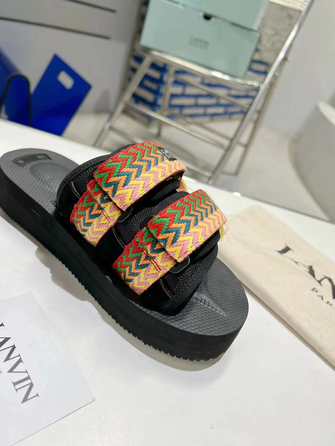 Youthful Men Women L*ANVIN Top Slippers CP230329- 7055