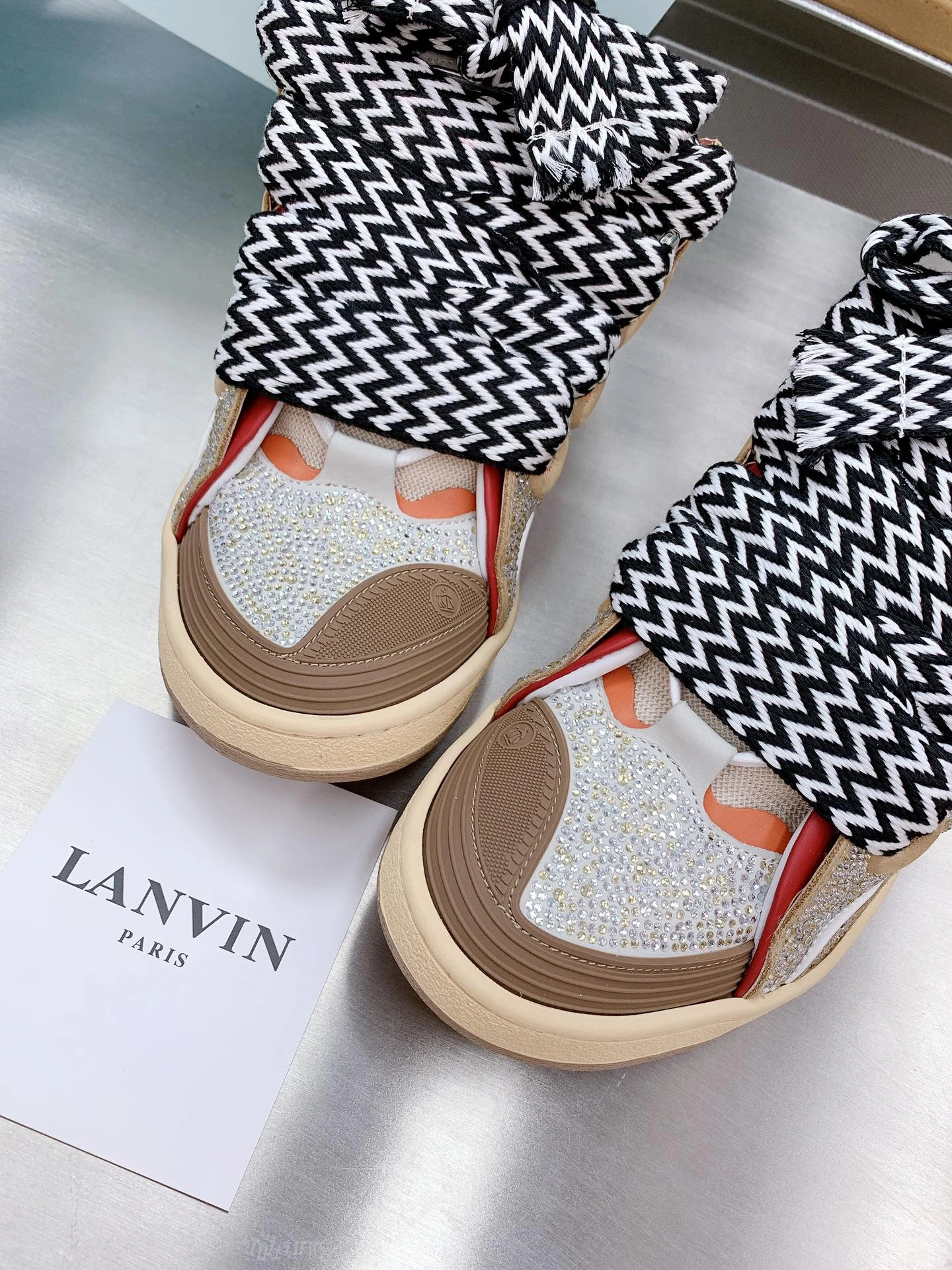 Men Women L*ANVIN Top Sneaker CP230326- FashionForward 7112