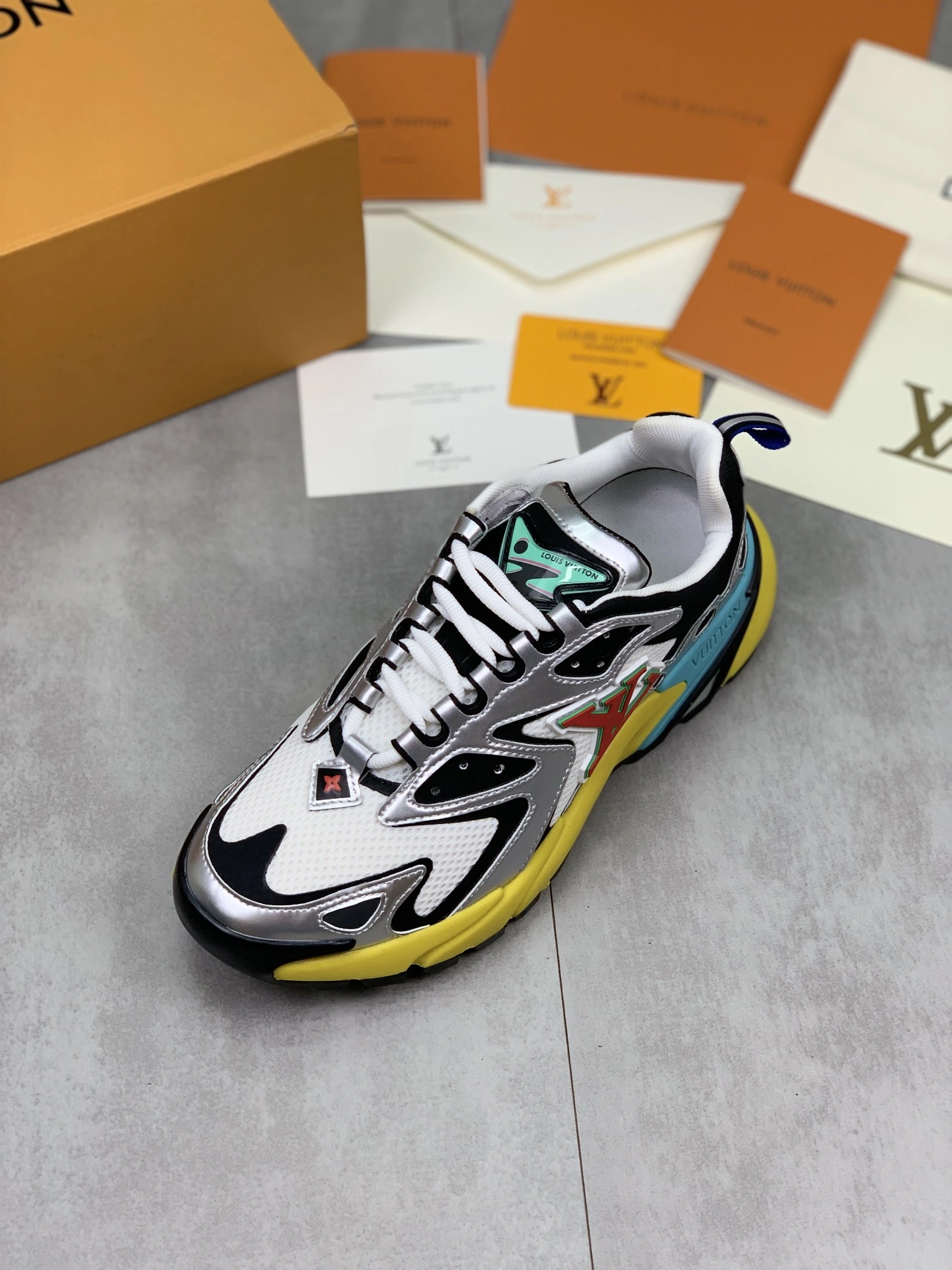 Men Women L*ouis V*uitton Sneaker Runner CP 20230526 - Comfortable 3997