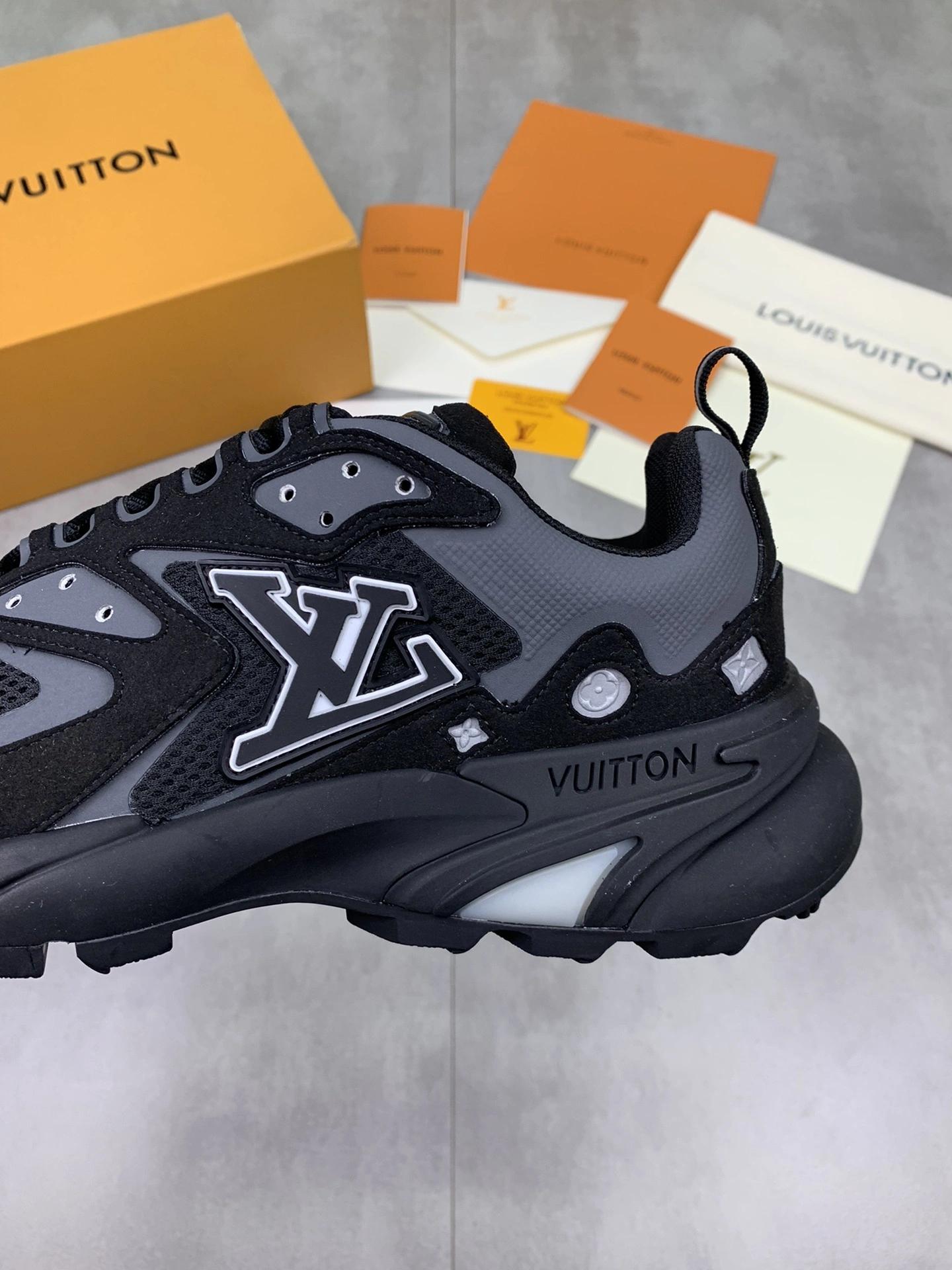 MultiPurpose Men Women L*ouis V*uitton Sneaker Runner CP 20230526 - 3995