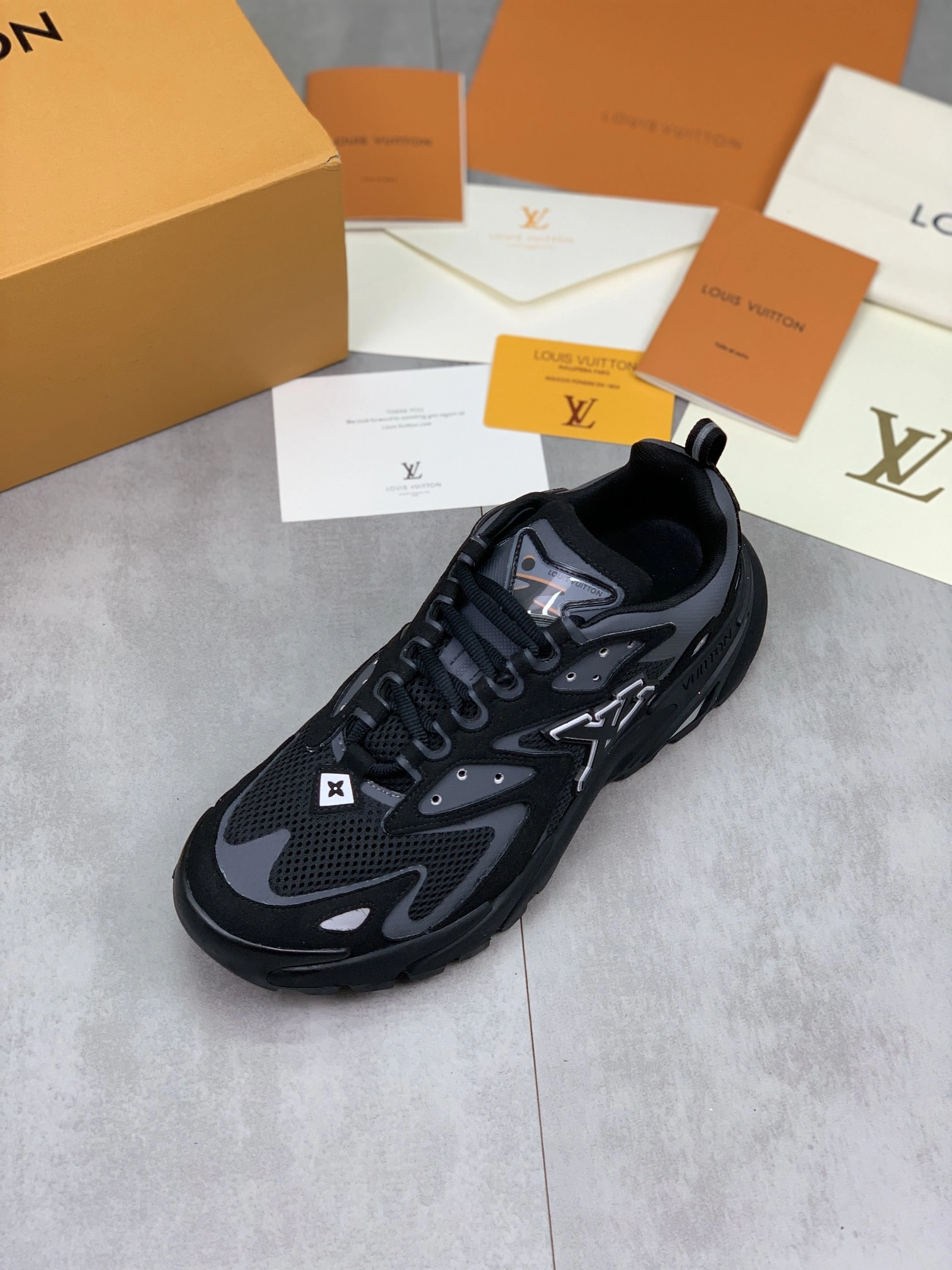 MultiPurpose Men Women L*ouis V*uitton Sneaker Runner CP 20230526 - 3995