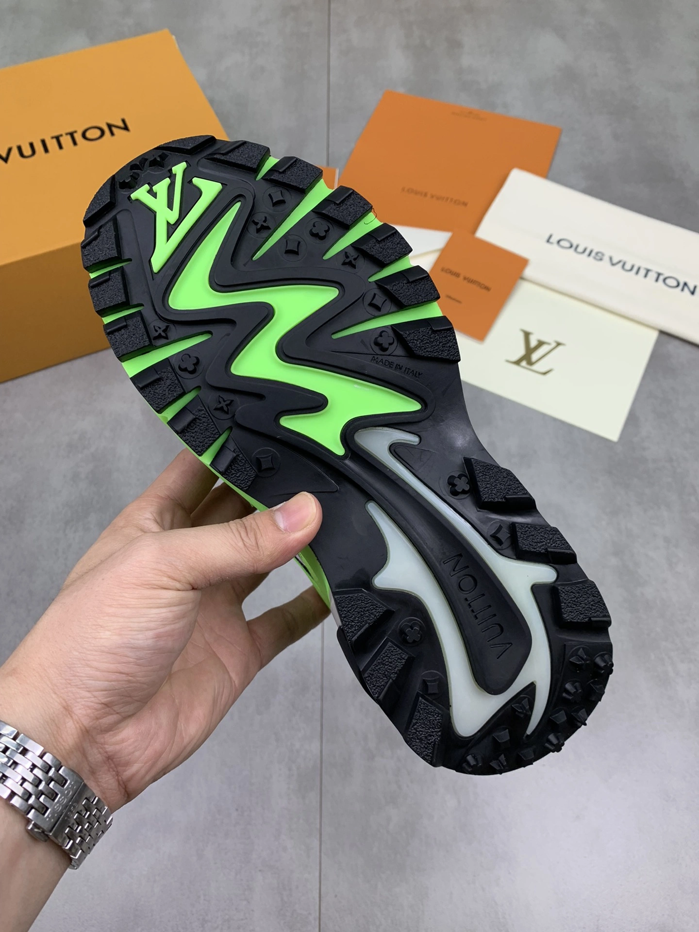 Flexible Men Women L*ouis V*uitton Sneaker Runner CP 20230526 - 3994