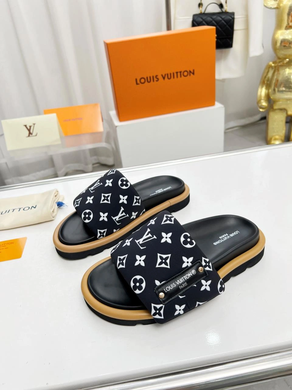 Affordable Men Women L*ouis V*uitton Top Sandals CP 20230609- 3952