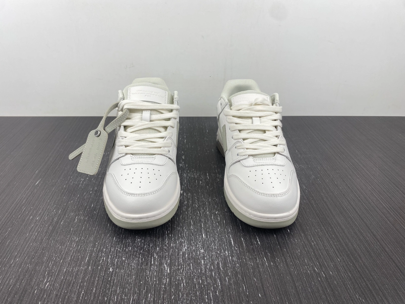Men Women O*ff W*hite Out Of Office Sneakers Low Tops MK 20230724- Sustainable 5479