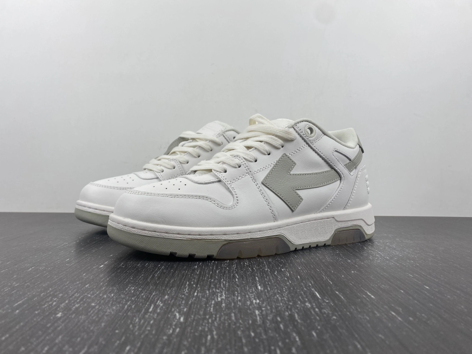 Men Women O*ff W*hite Out Of Office Sneakers Low Tops MK 20230724- Sustainable 5479