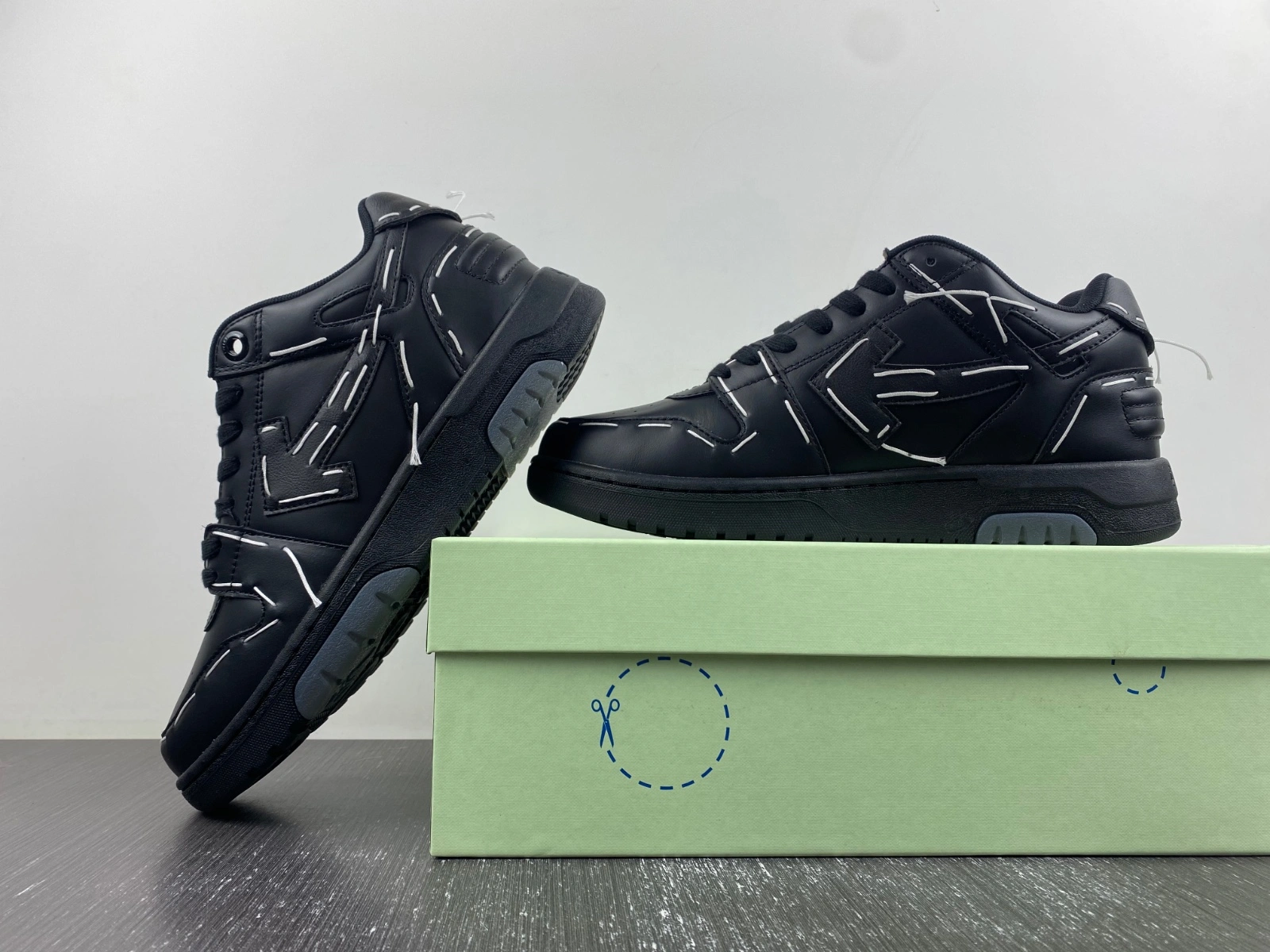 Men Women O*ff W*hite Out Of Office Sneakers Low Tops MK 20230908- FastDry 5463