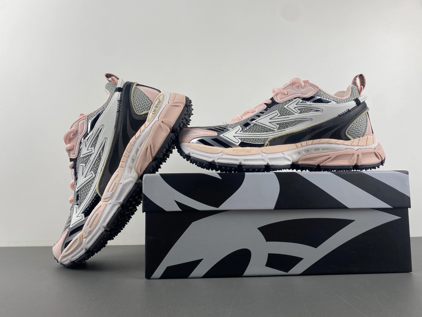 UrbanStyle Men Women O*ff W*hite Sneaker Low AM20241105- 5434