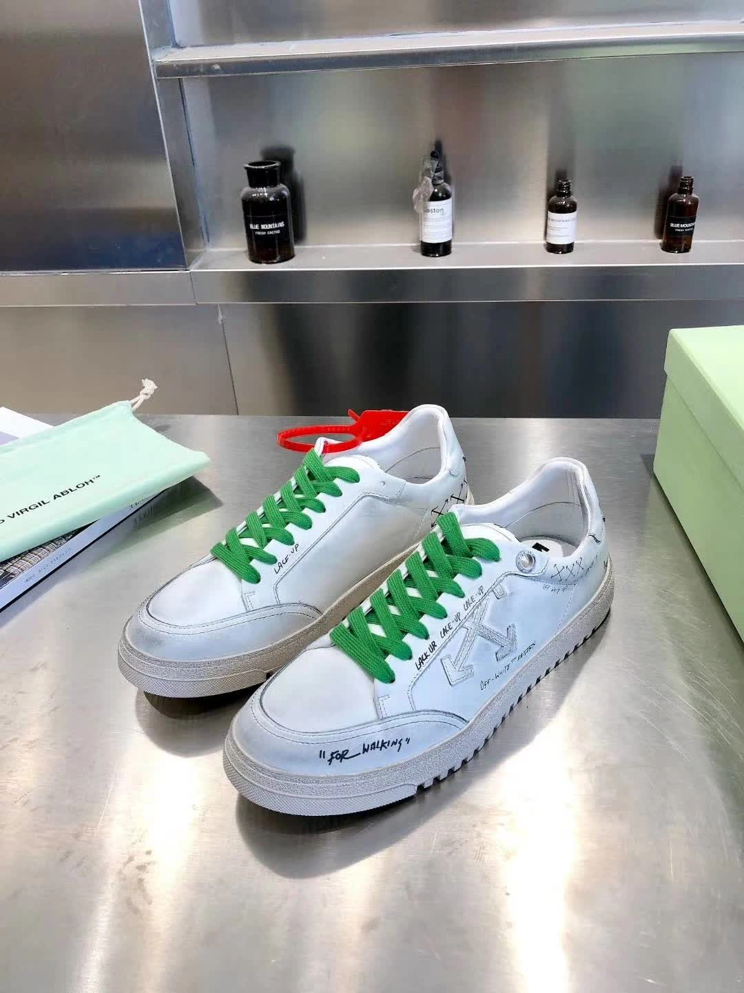 Vibrant Men Women O*ff W*hite Sneaker 5539