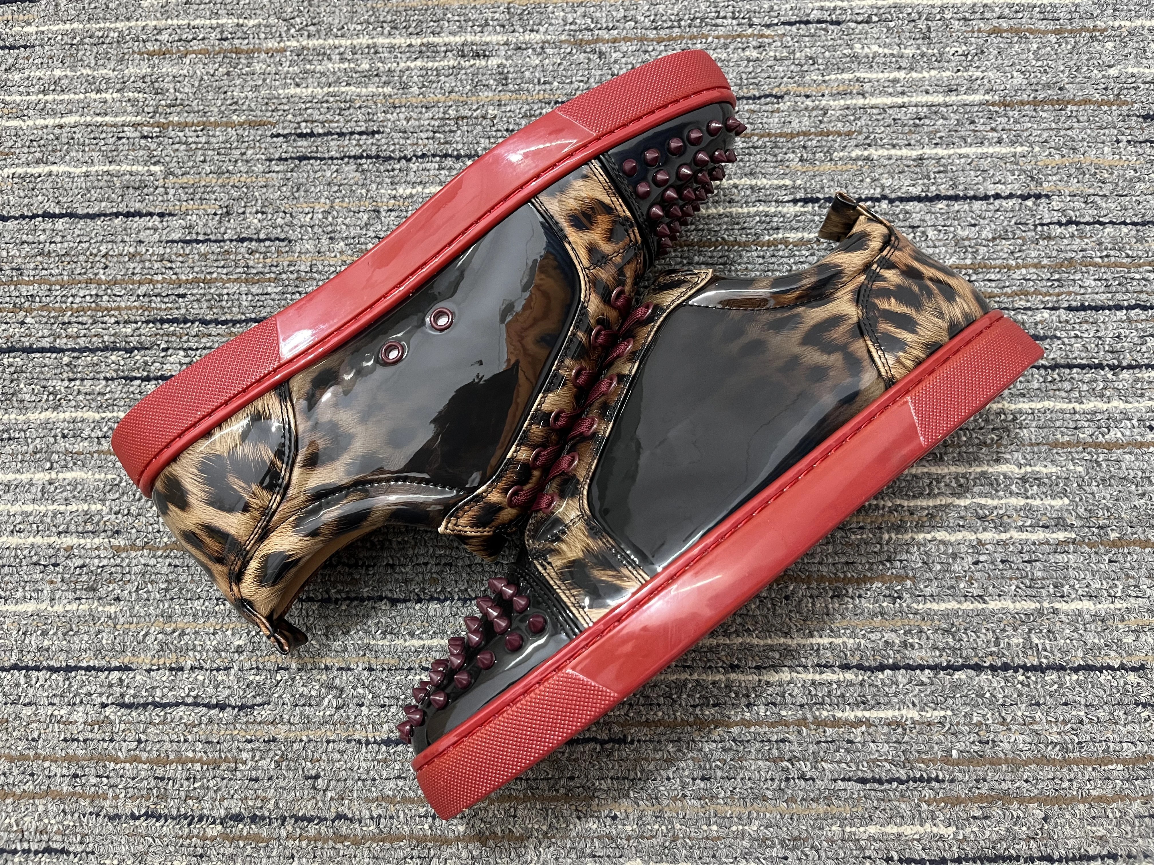 Sleek Men and Women C*hristian L*ouboutin Top Sneakers CL 20230818- 4957