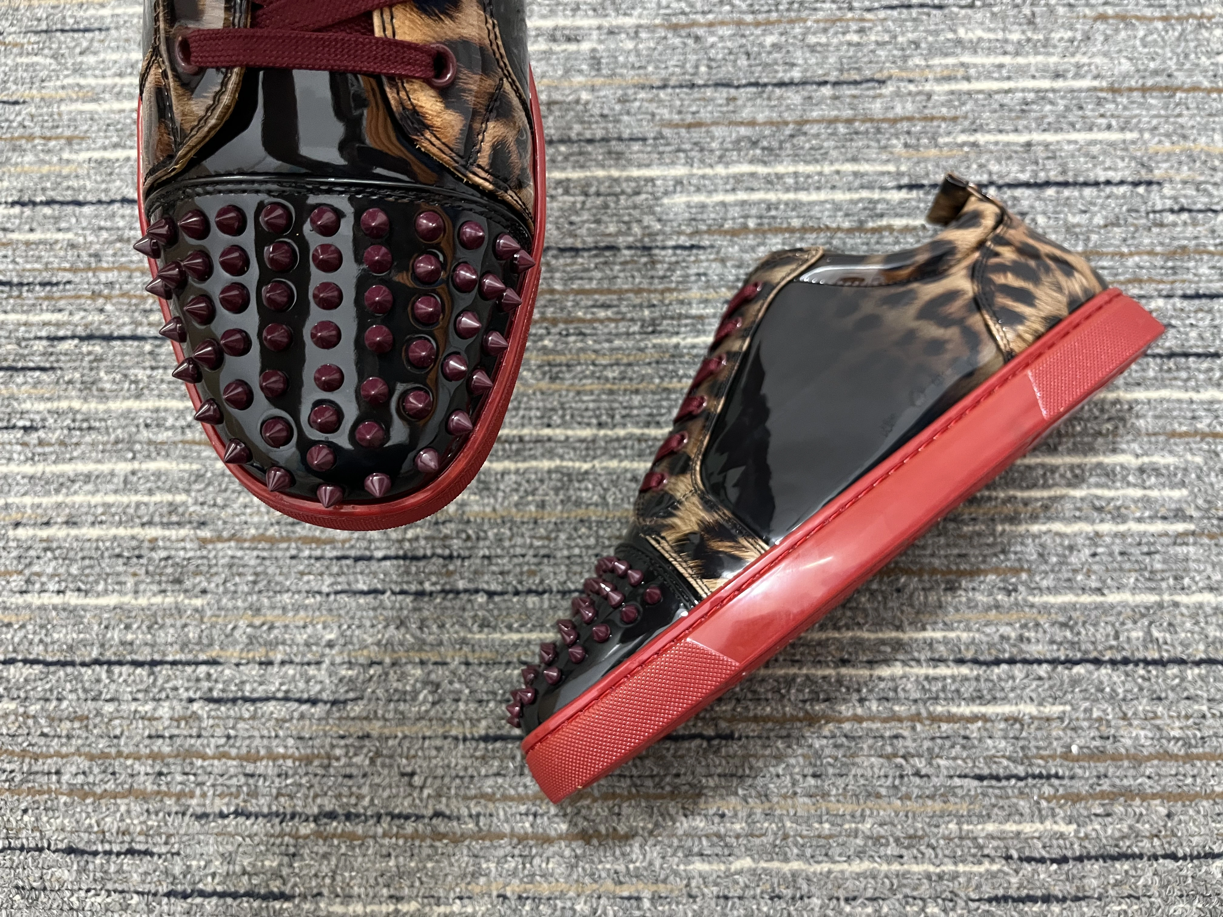 Sleek Men and Women C*hristian L*ouboutin Top Sneakers CL 20230818- 4957