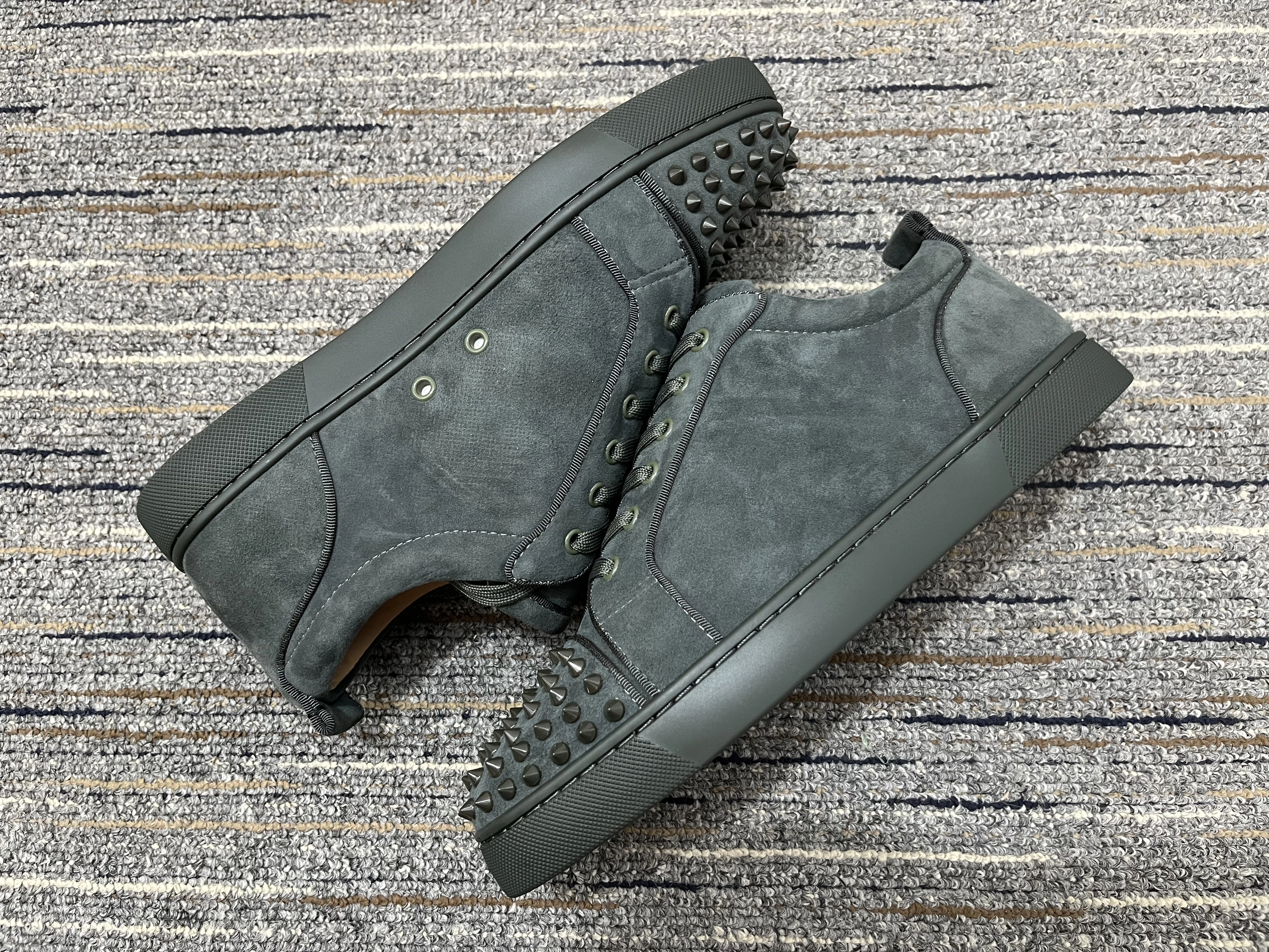 Fashionable Men and Women C*hristian L*ouboutin Top Sneakers CL 20230818- 4928