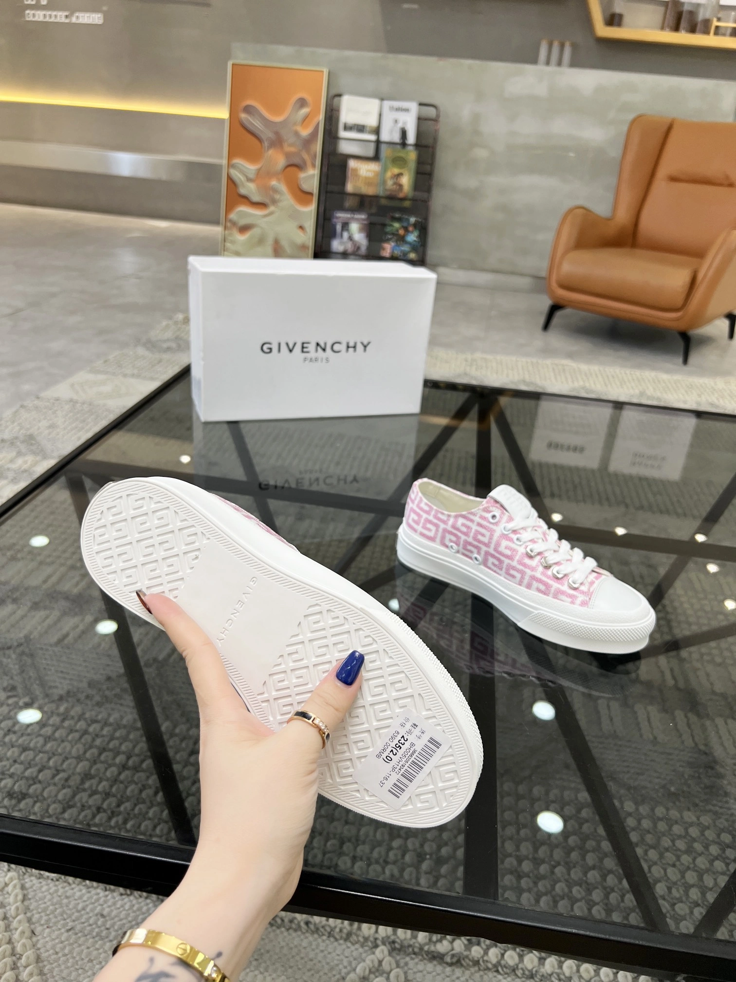 Popular Men and Women G*ivenchy Top Loafer Shoe CP 20230612- 7457