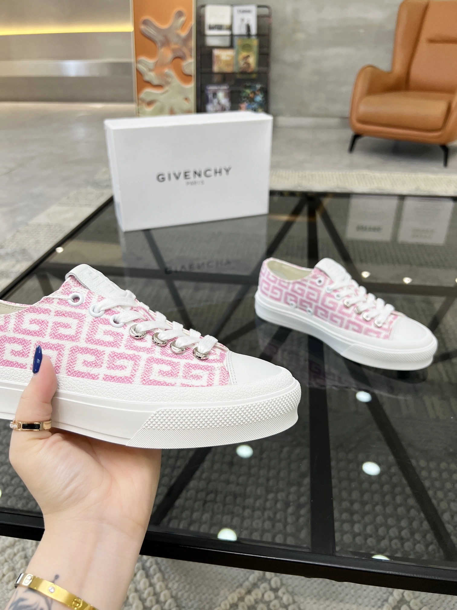 Popular Men and Women G*ivenchy Top Loafer Shoe CP 20230612- 7457