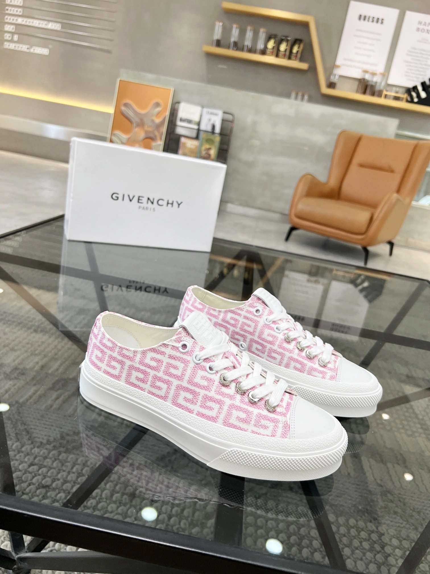 Popular Men and Women G*ivenchy Top Loafer Shoe CP 20230612- 7457