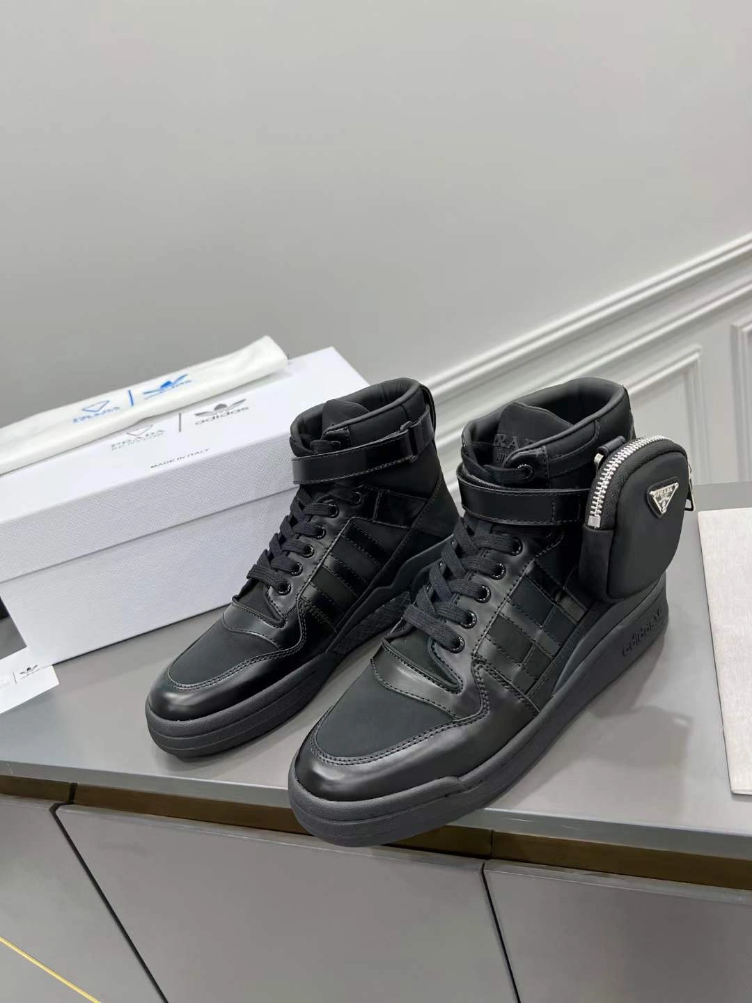 Durable Men and Women P*rada Top Sneakers High CL 20230825- 6544