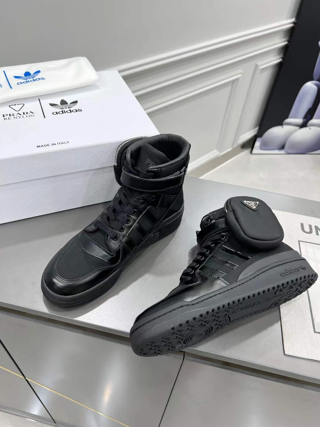 Durable Men and Women P*rada Top Sneakers High CL 20230825- 6544