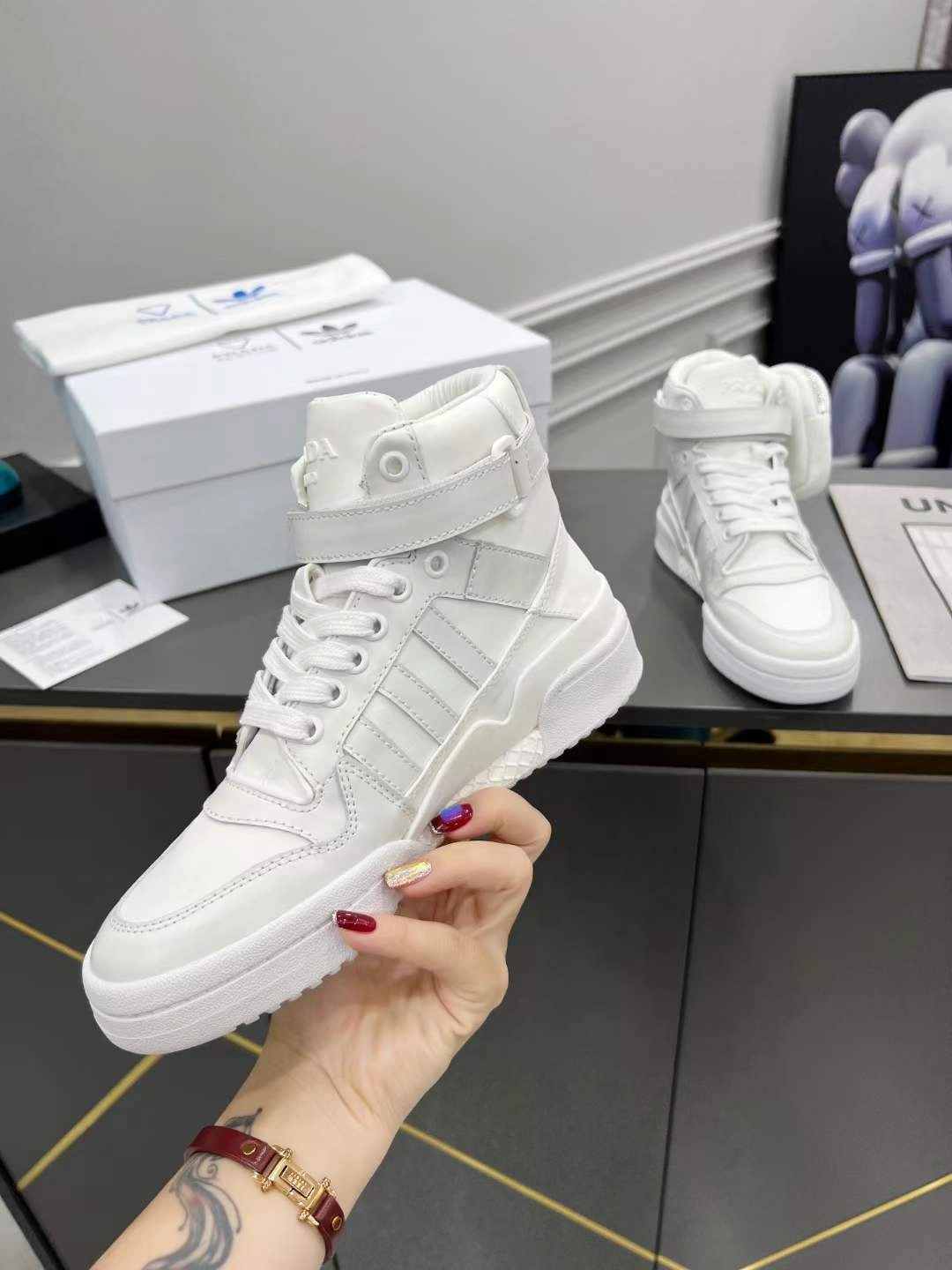Premium Men and Women P*rada Top Sneakers High CL 20230825- 6543