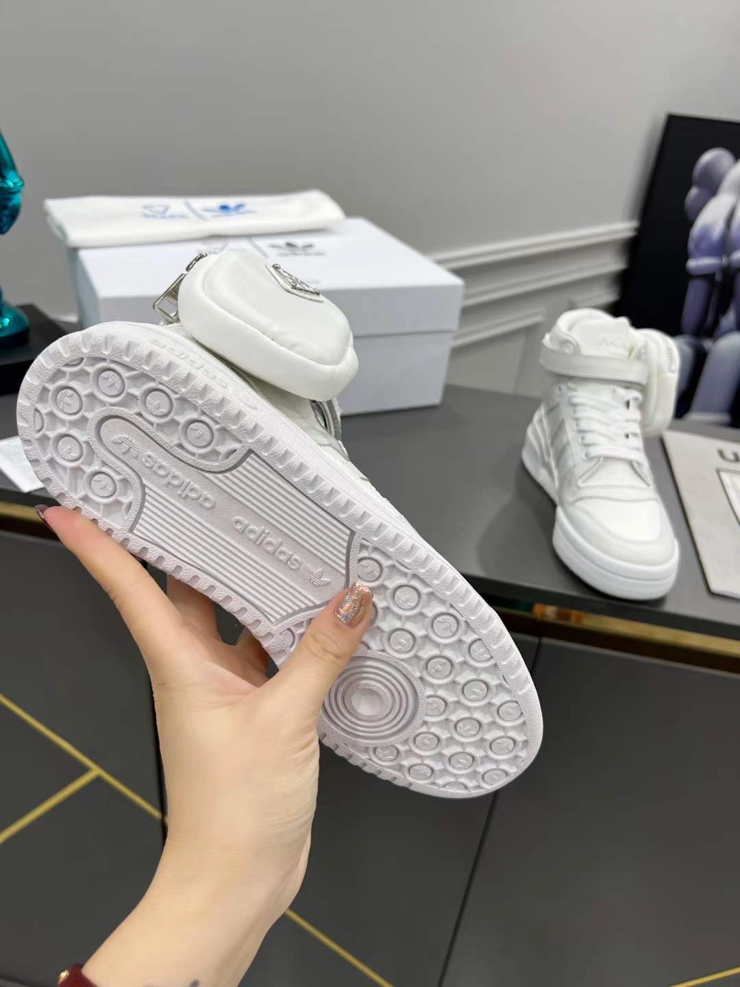 Premium Men and Women P*rada Top Sneakers High CL 20230825- 6543