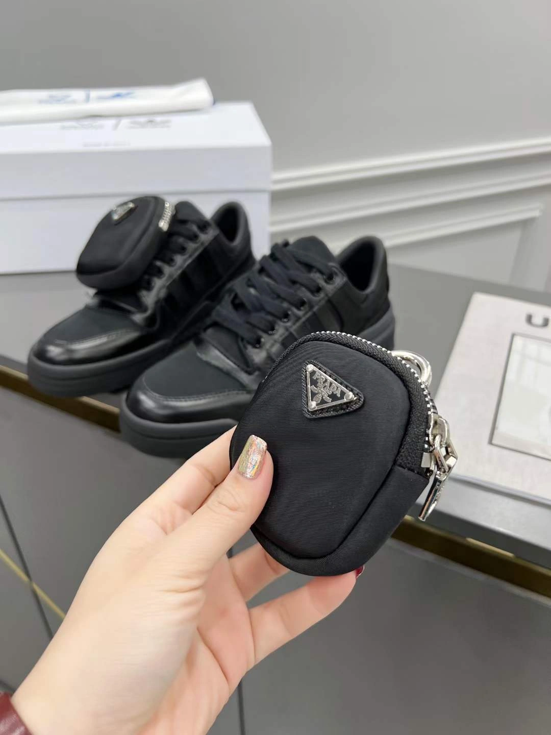Men and Women P*rada Top Sneakers Low CL 20230825- EasyCare 6542