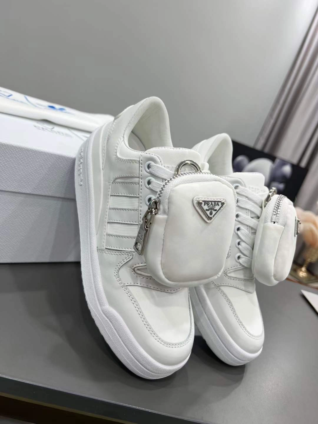 Soft Men and Women P*rada Top Sneakers Low CL 20230825- 6541