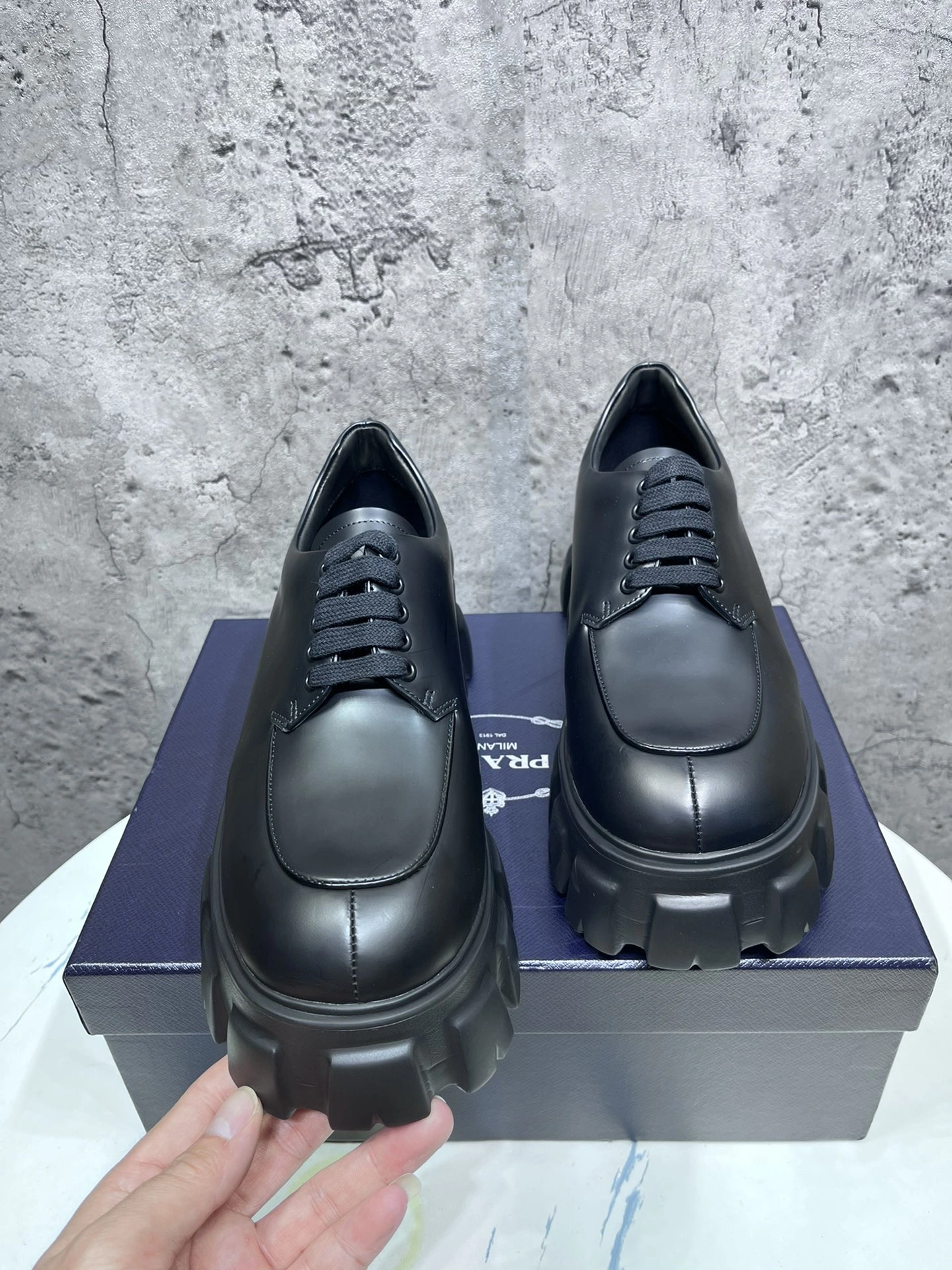 OdorResistant Mens P*rada Top Loafer CP230310- 6555