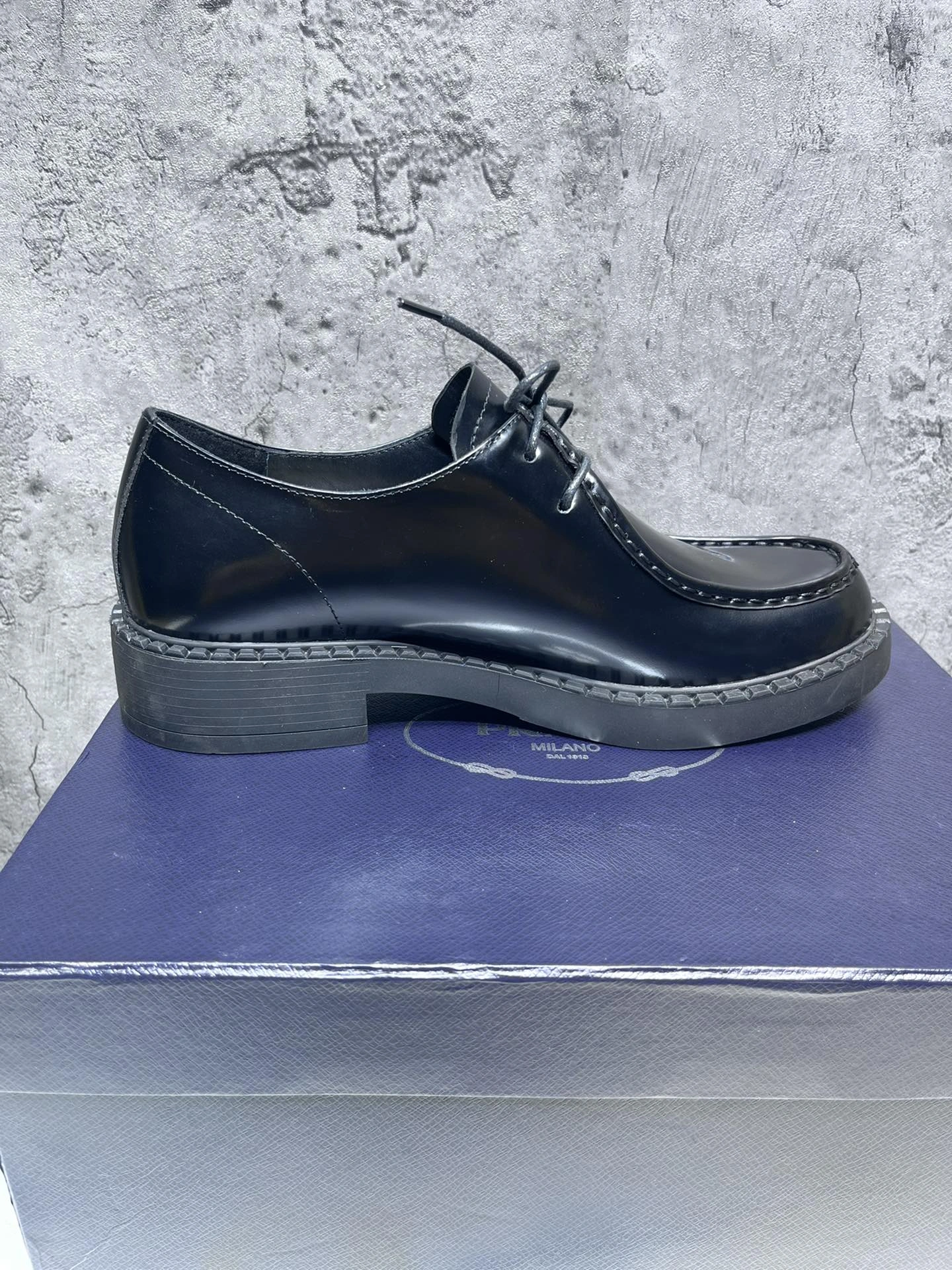 Elegant Mens P*rada Top Loafer CP230310- 6556