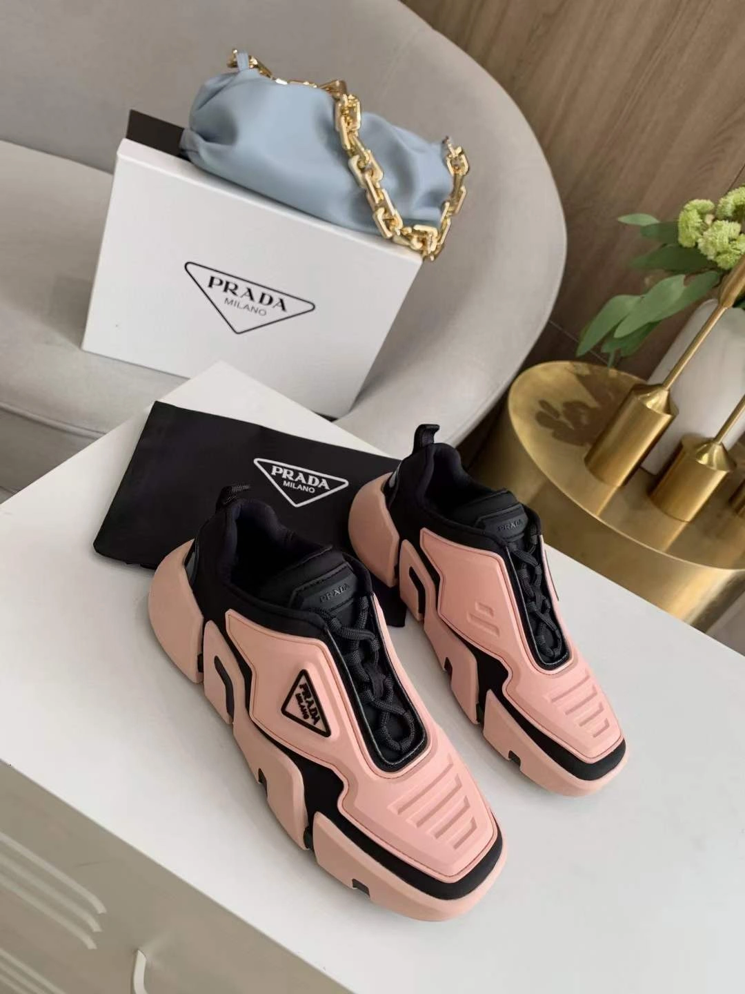 Premium Mens Women P*rada Top Sneakers 6584