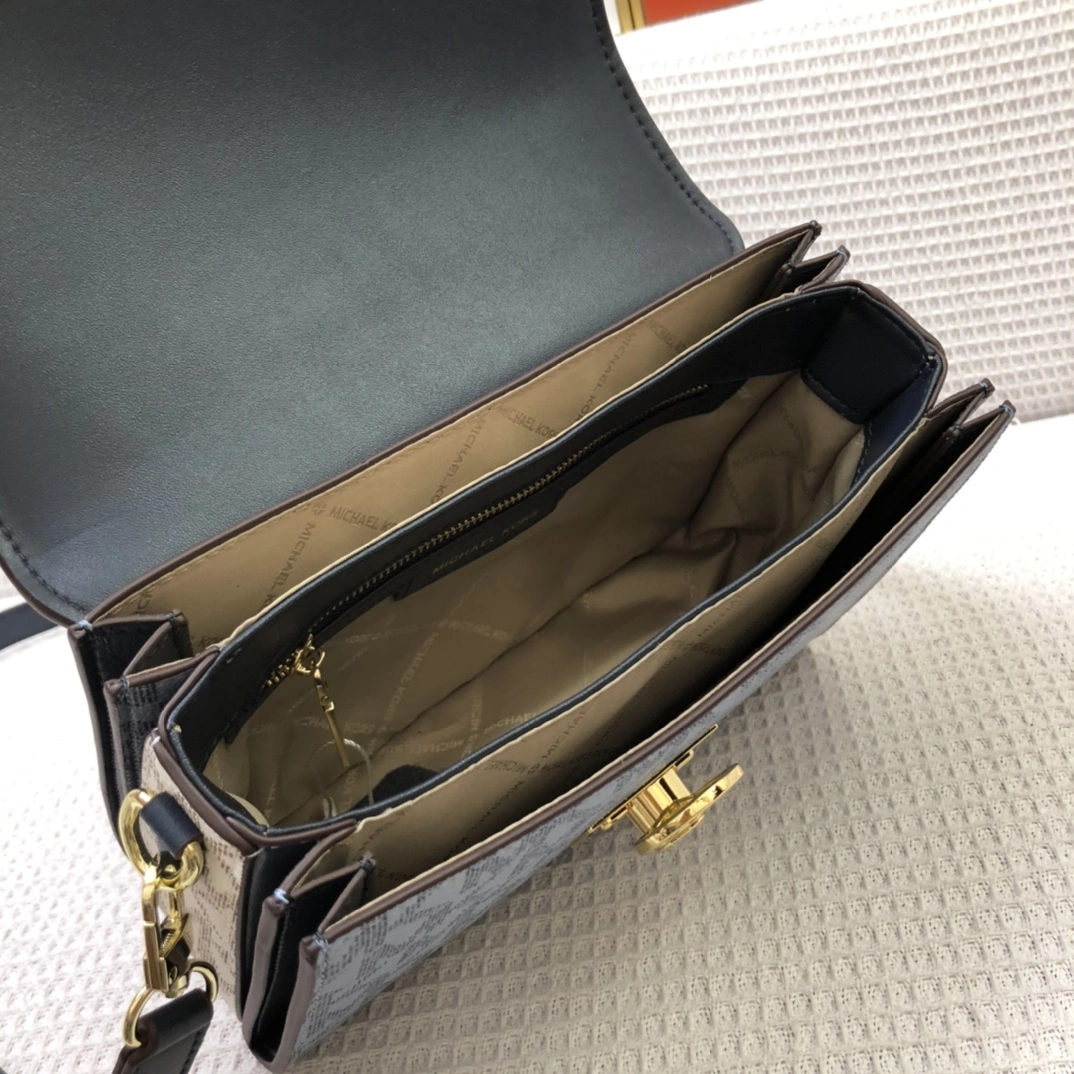 M*ichael K*ors Top Bag 23*16*9cm EyeCatching 9286