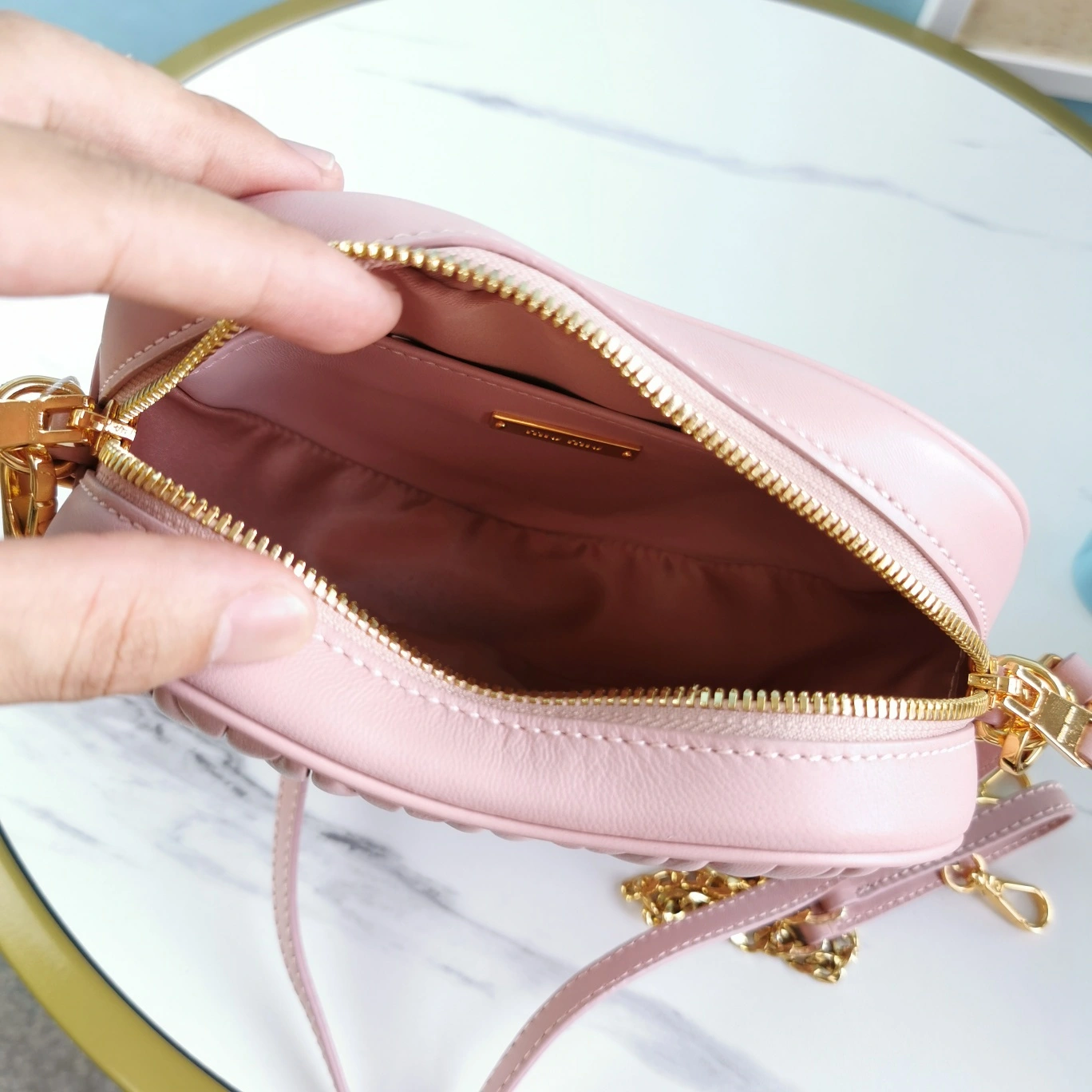 M*iu M*iu Bag Top Quality 18*15.5*5cm TravelReady 9442