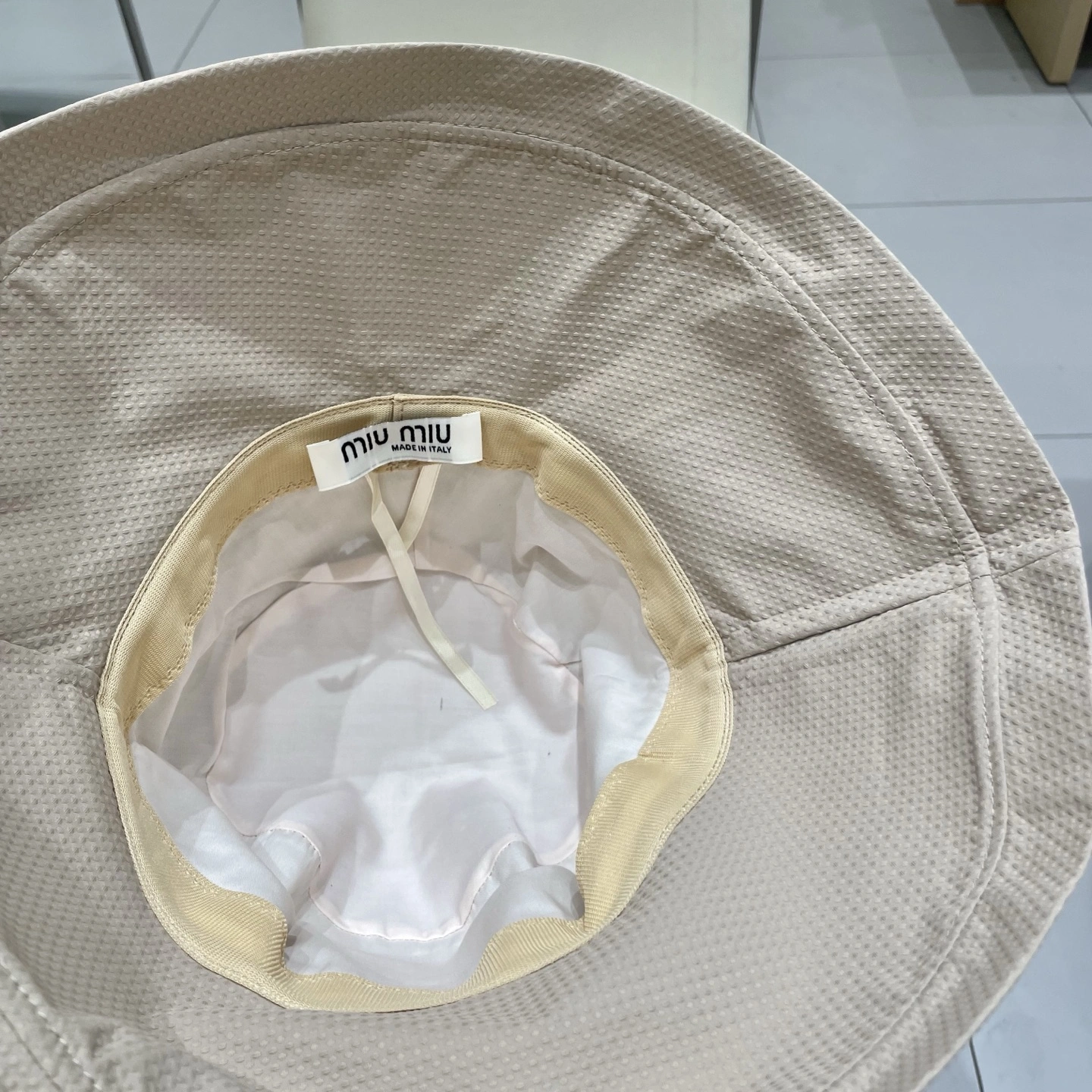 Sustainable M*iu Miu Hats Top XX250408- 17536