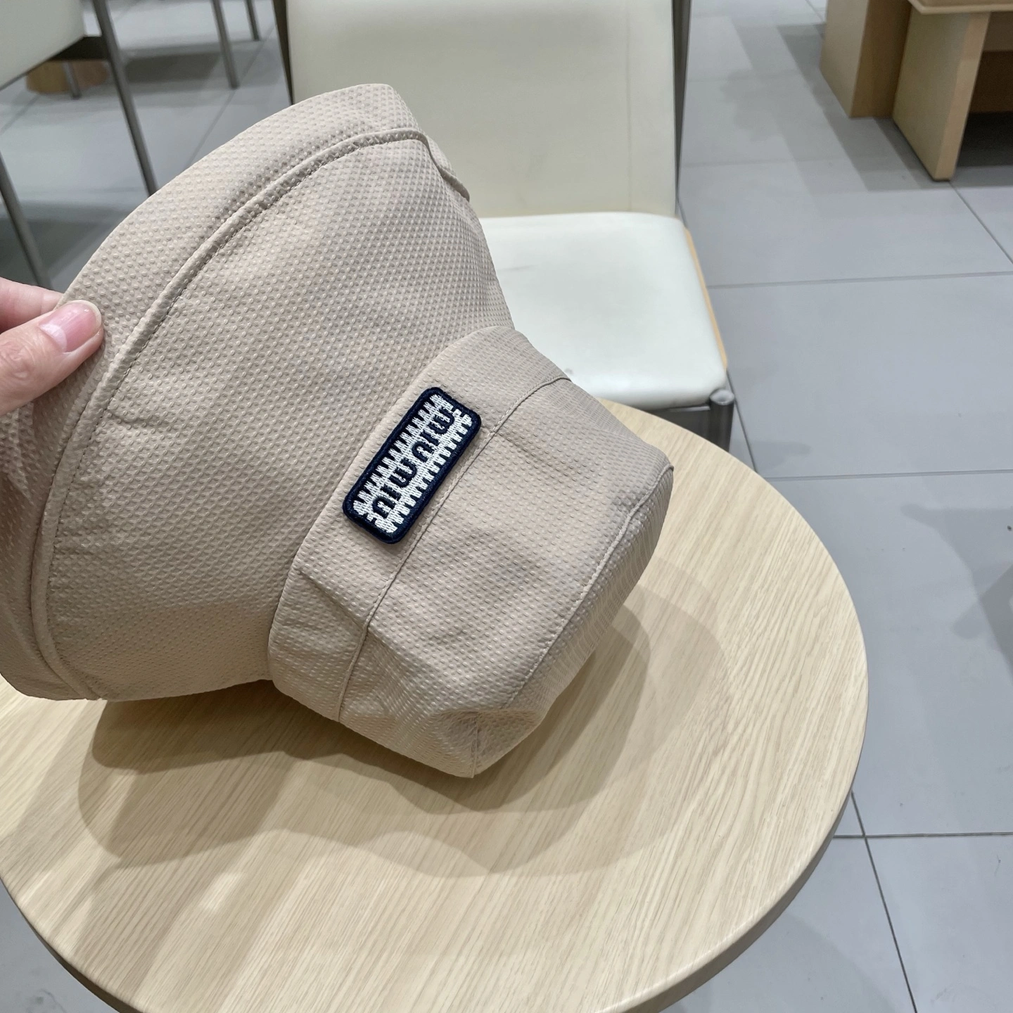 Sustainable M*iu Miu Hats Top XX250408- 17536