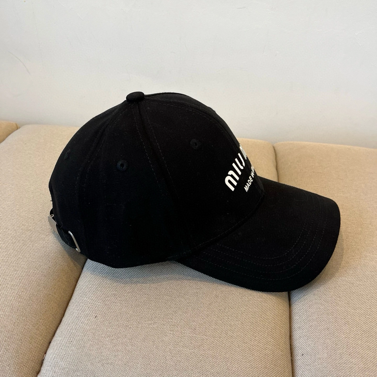 M*iu Miu Hats Top XX250408- ModernLook 17484
