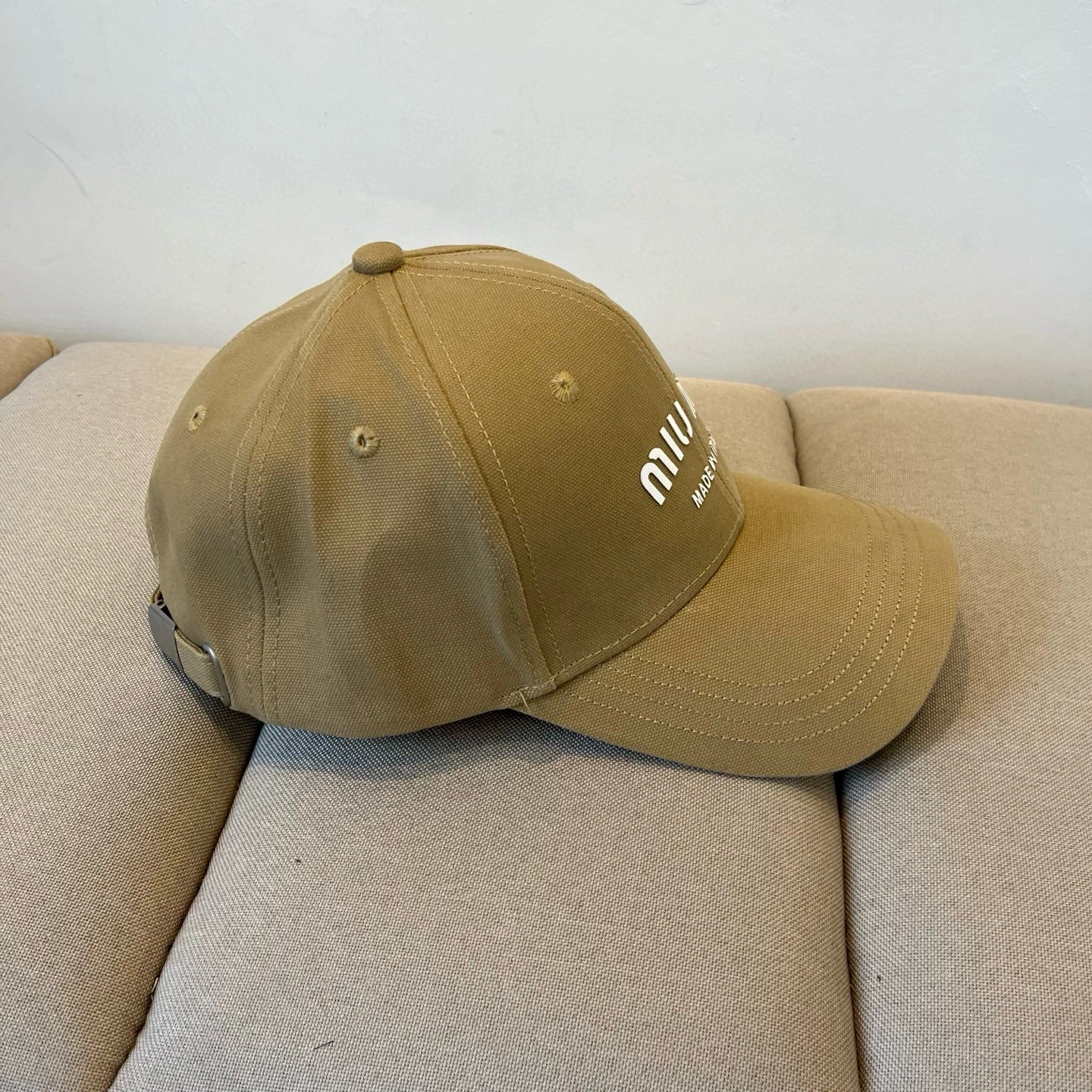 M*iu Miu Hats Top XX250408- ModernLook 17484