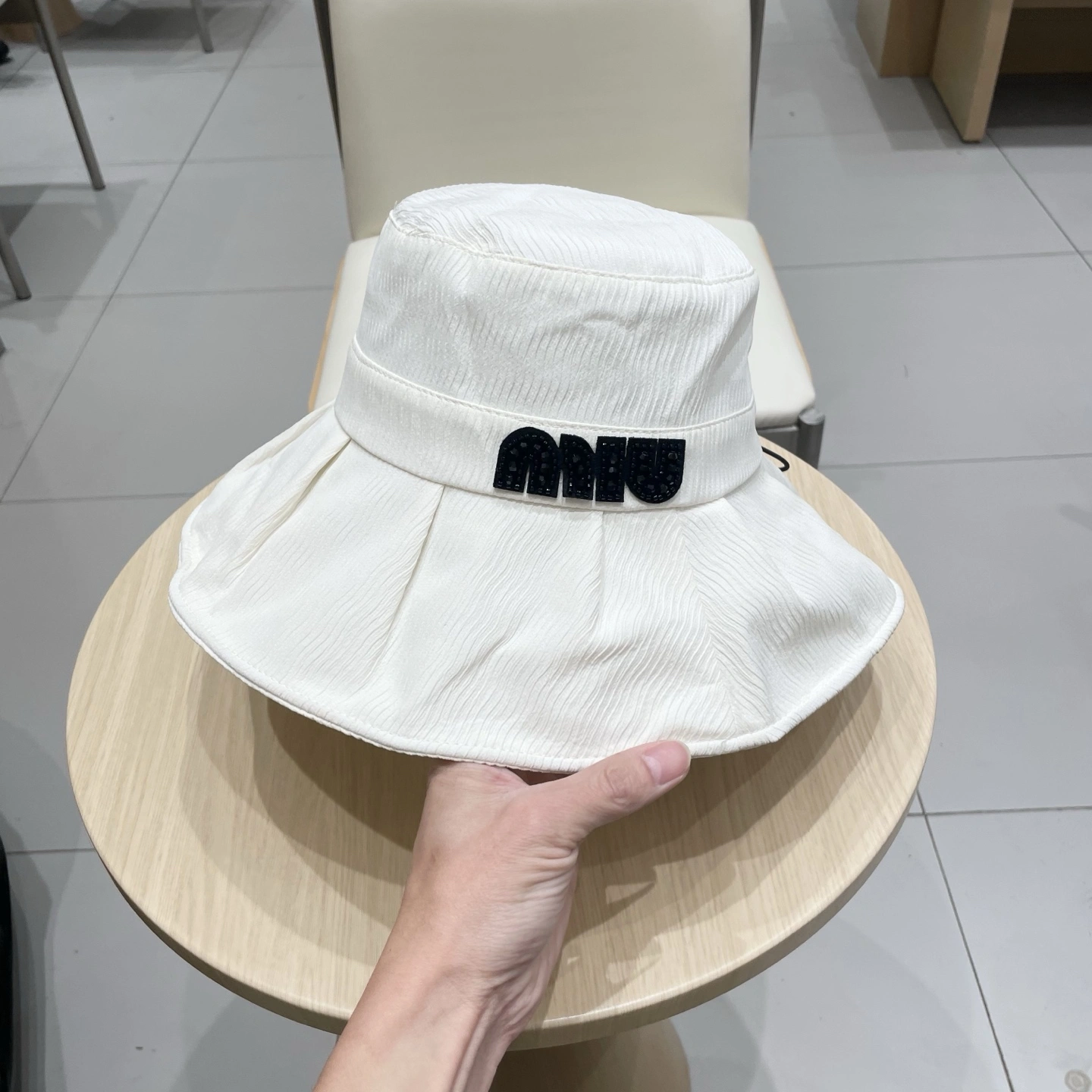 M*iu Miu Hats Top XX250409- Flexible 17453