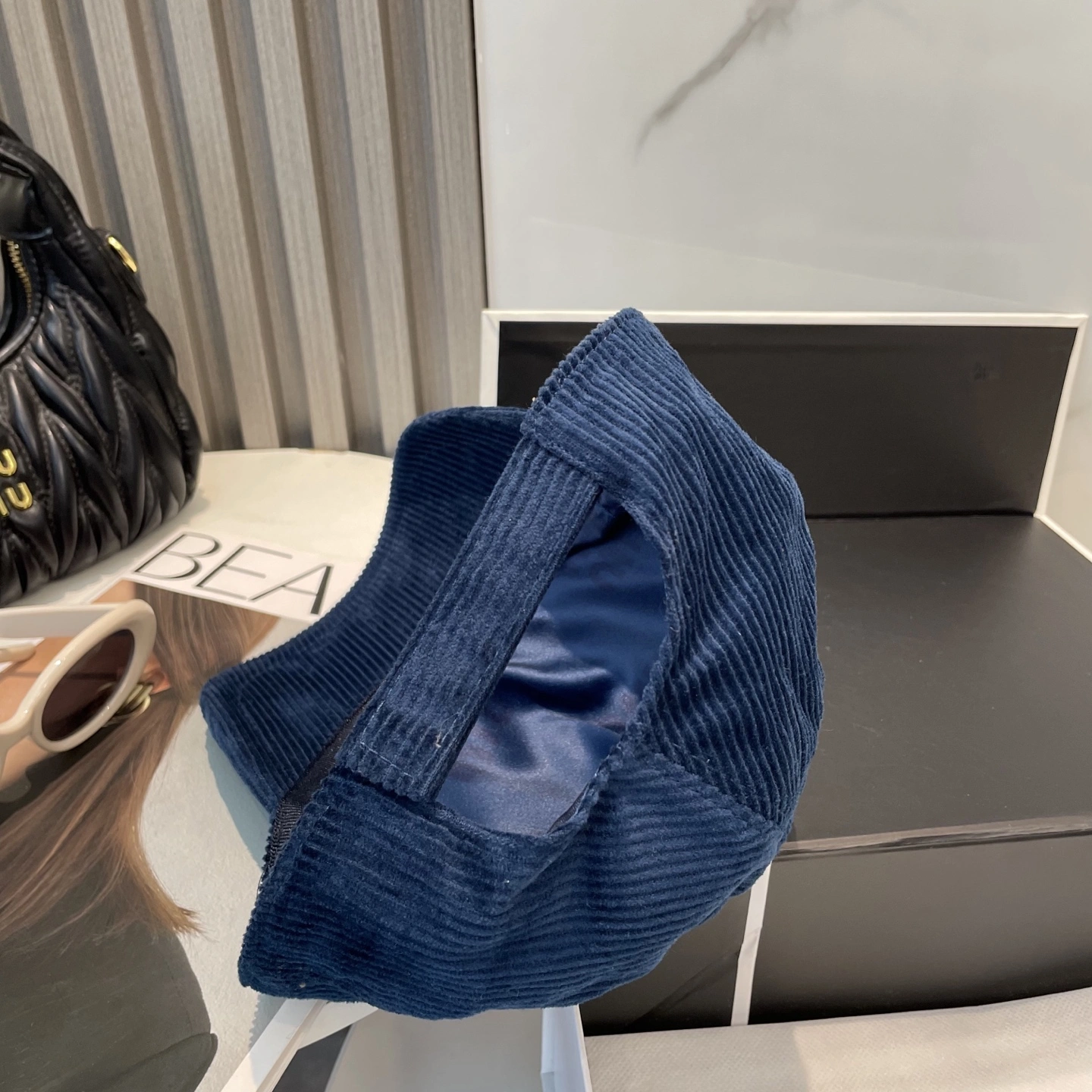 M*iuMiu Hats Top XX20250411- TravelReady 17384