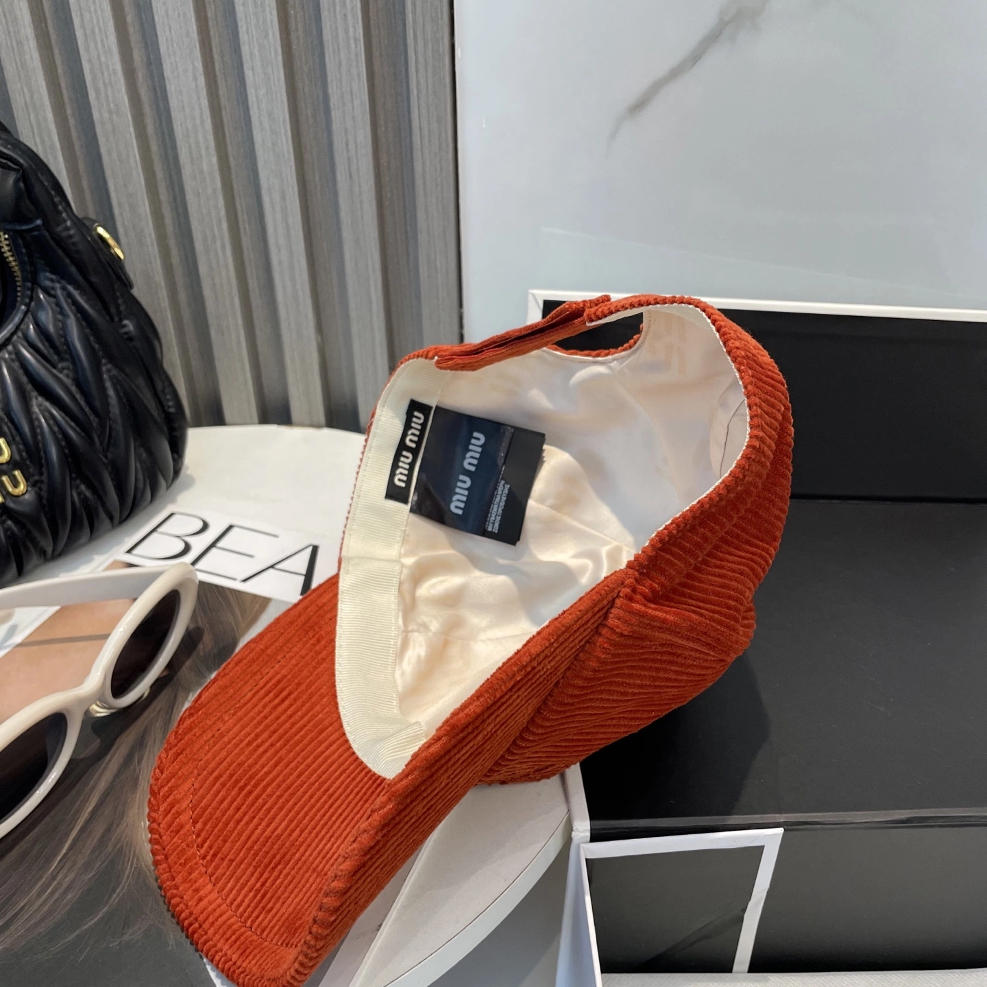 M*iuMiu Hats Top XX20250411- TravelReady 17384