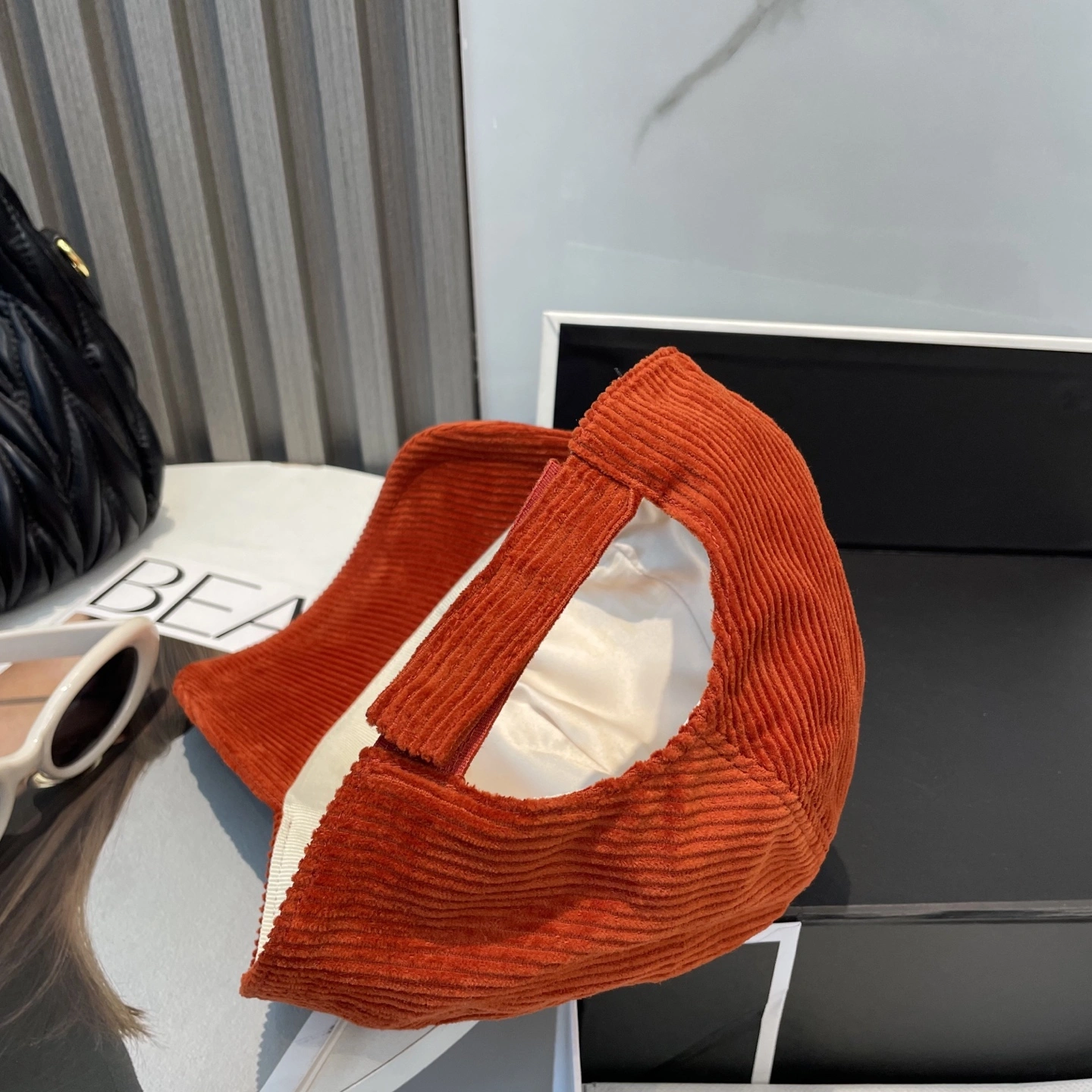 M*iuMiu Hats Top XX20250411- TravelReady 17384