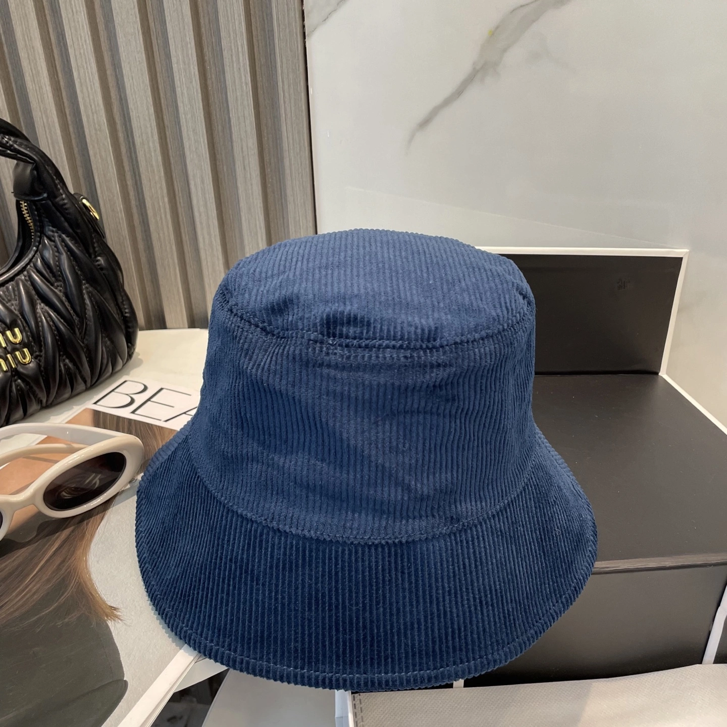 M*iuMiu Hats Top XX20250411- RelaxedFit 17386