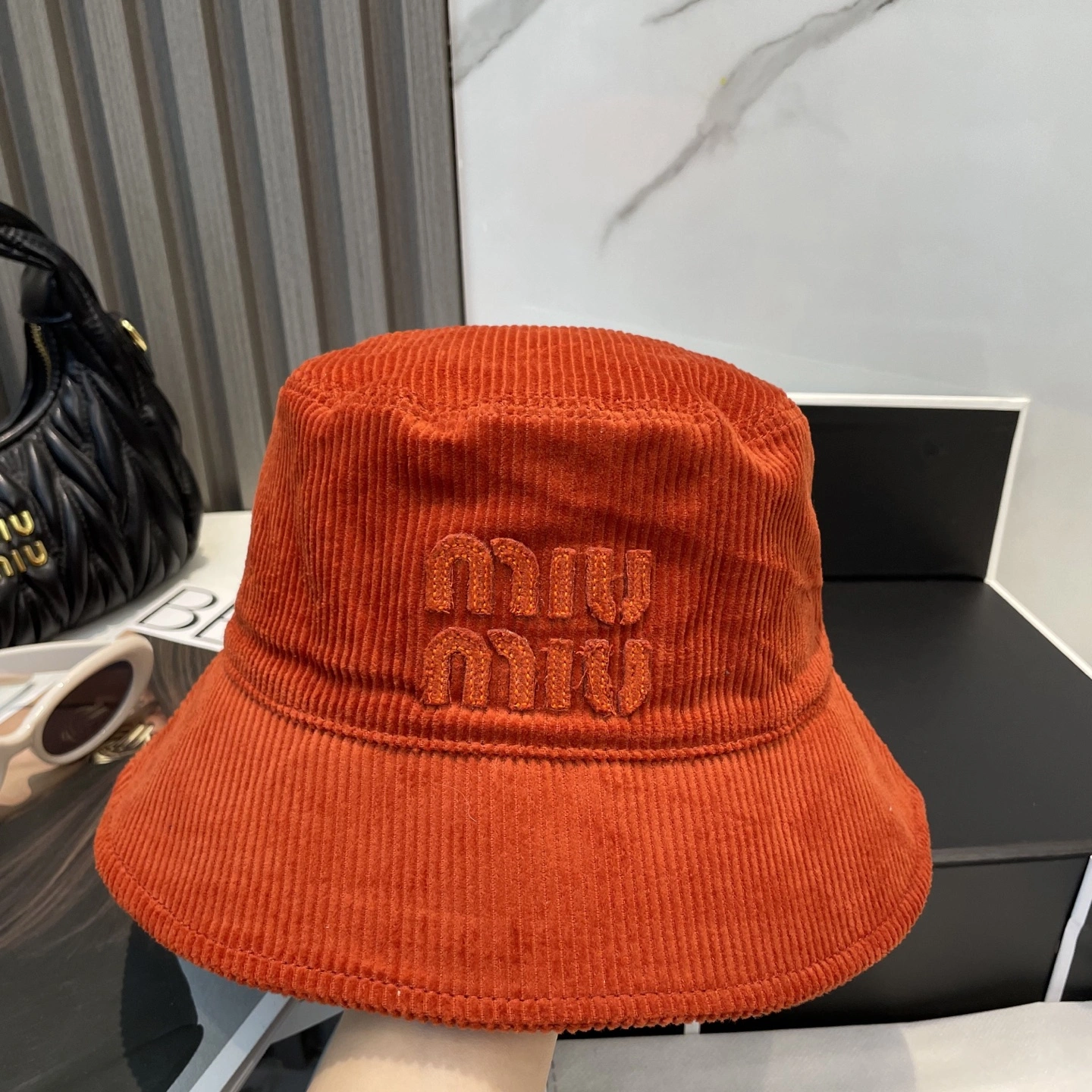 M*iuMiu Hats Top XX20250411- RelaxedFit 17386