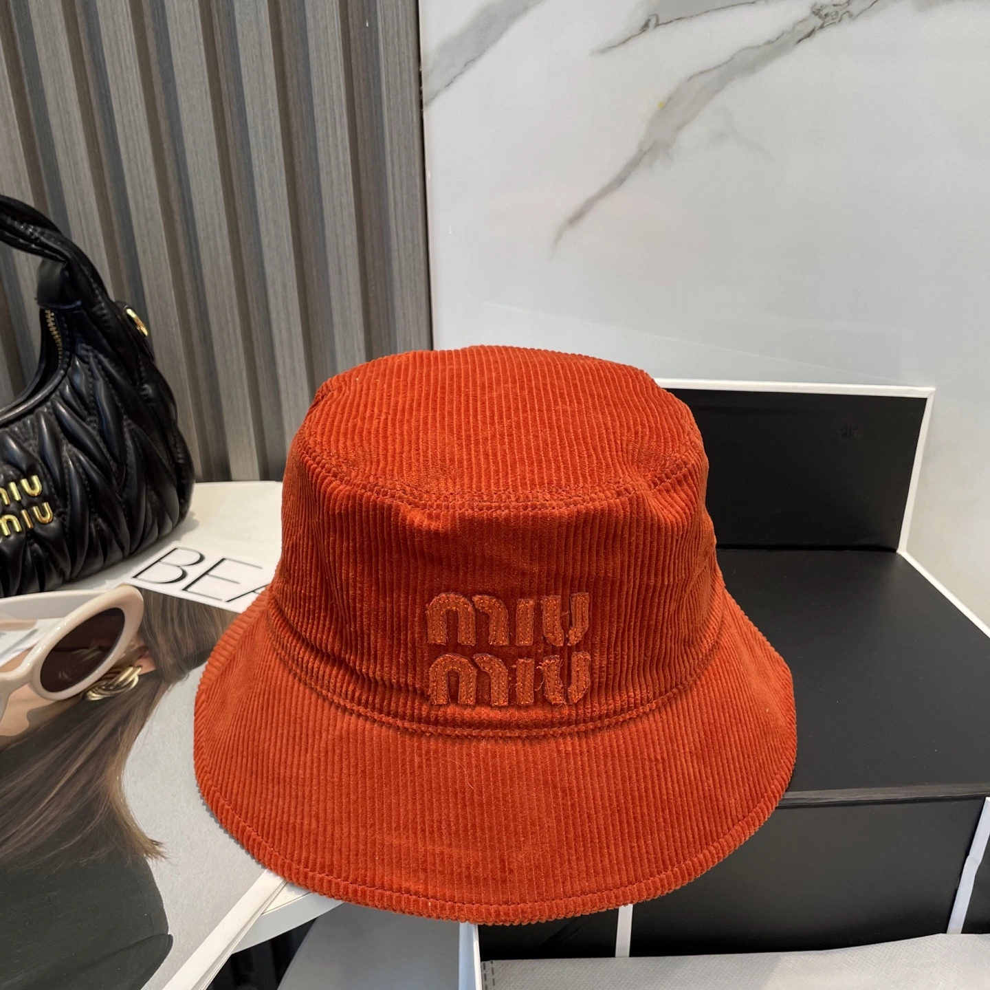 M*iuMiu Hats Top XX20250411- RelaxedFit 17386