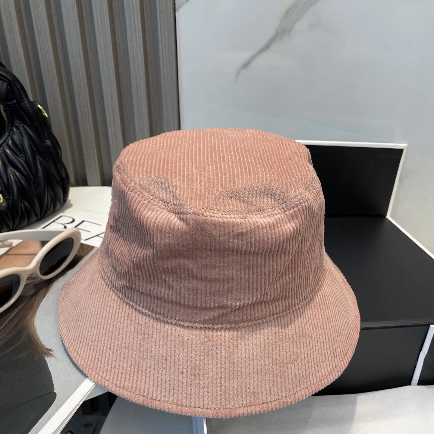 M*iuMiu Hats Top XX20250411- RelaxedFit 17386