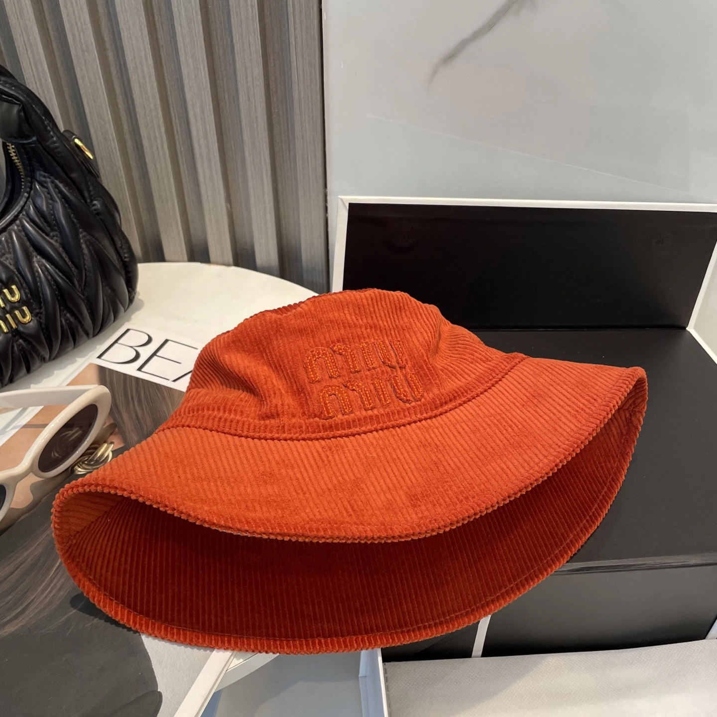 M*iuMiu Hats Top XX20250411- RelaxedFit 17386