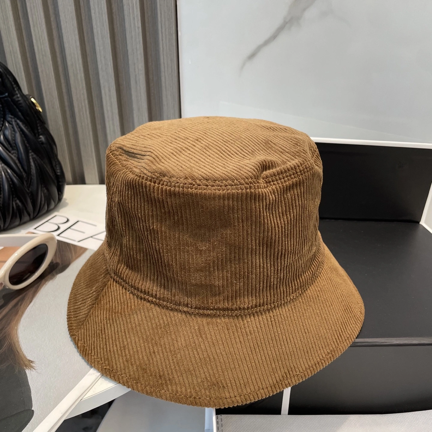 M*iuMiu Hats Top XX20250411- RelaxedFit 17386