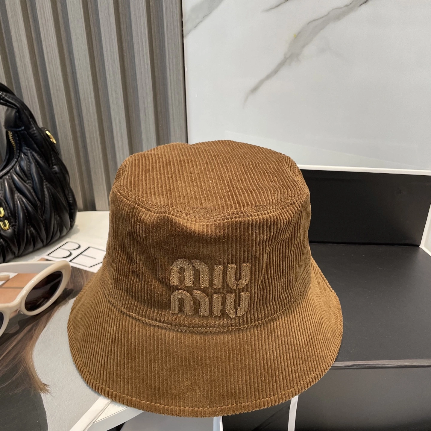 M*iuMiu Hats Top XX20250411- RelaxedFit 17386