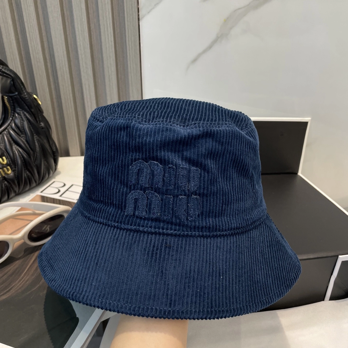 M*iuMiu Hats Top XX20250411- RelaxedFit 17386