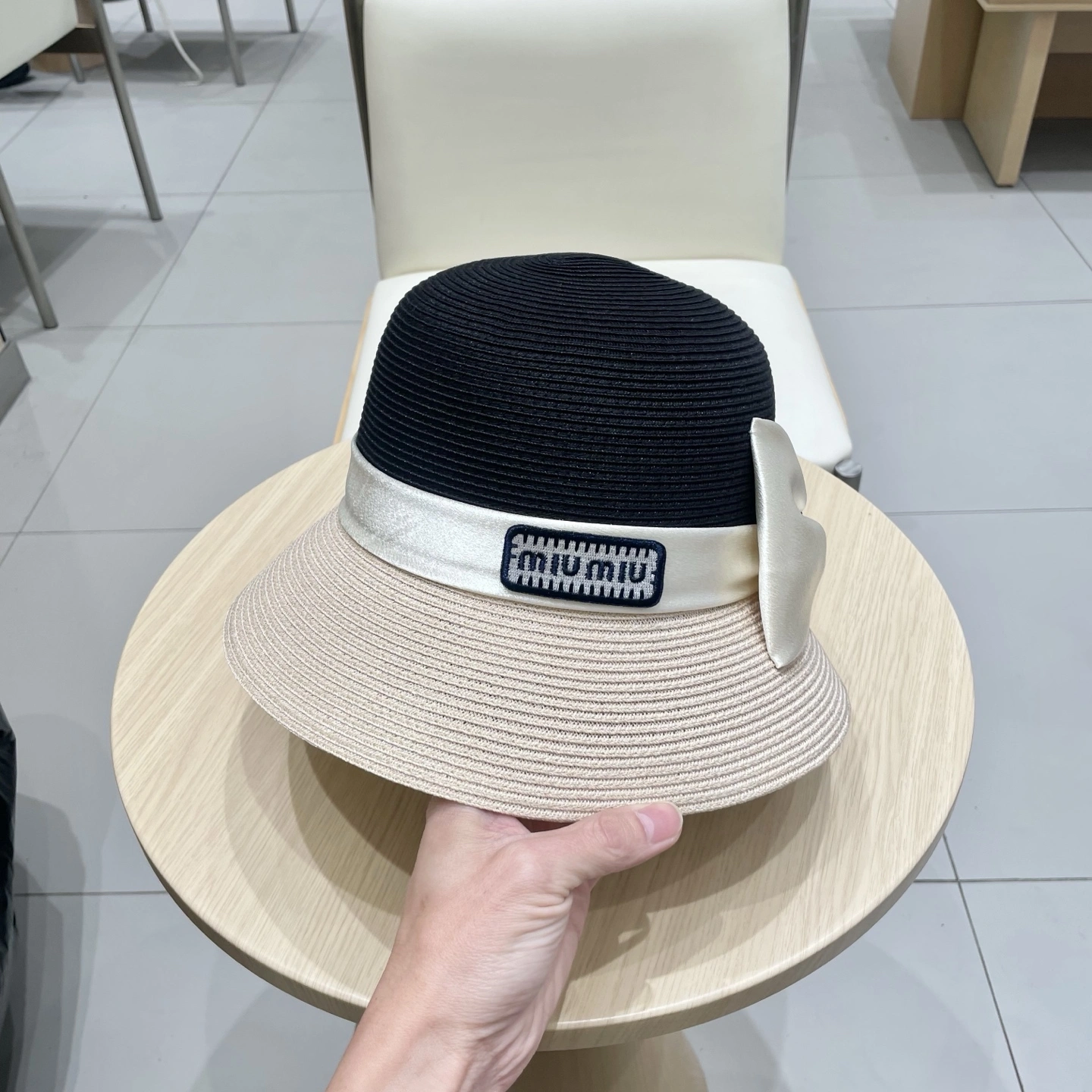 M*iuMiu Hats Top XX20250411- TopPick 17332