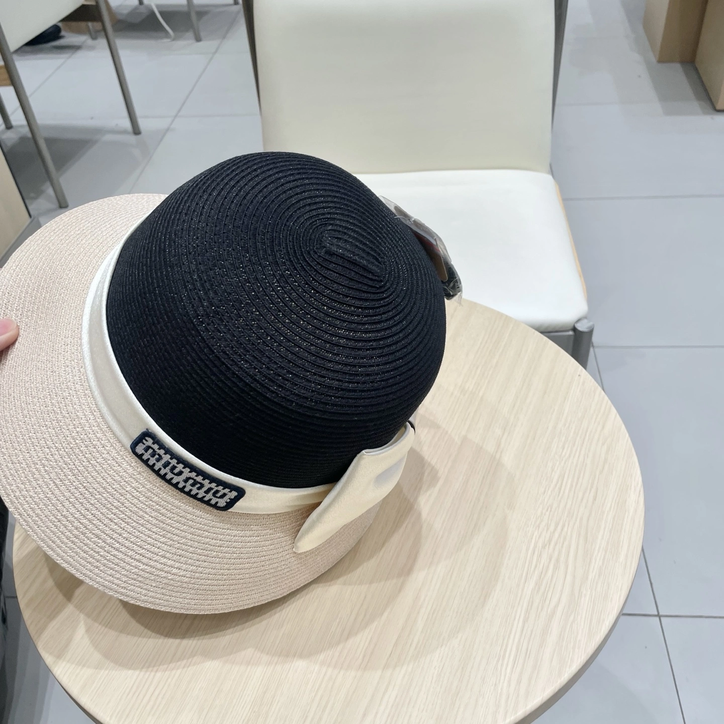 M*iuMiu Hats Top XX20250411- TopPick 17332