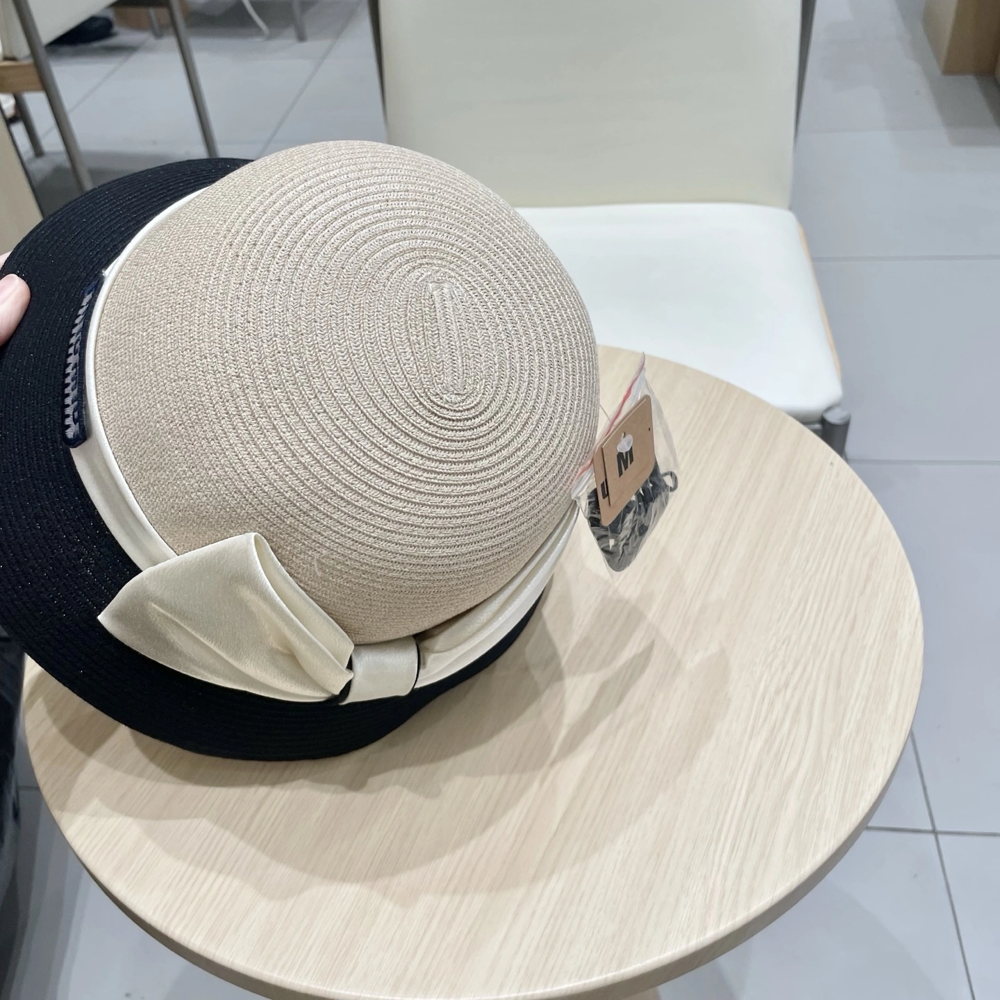 M*iuMiu Hats Top XX20250411- TopPick 17332