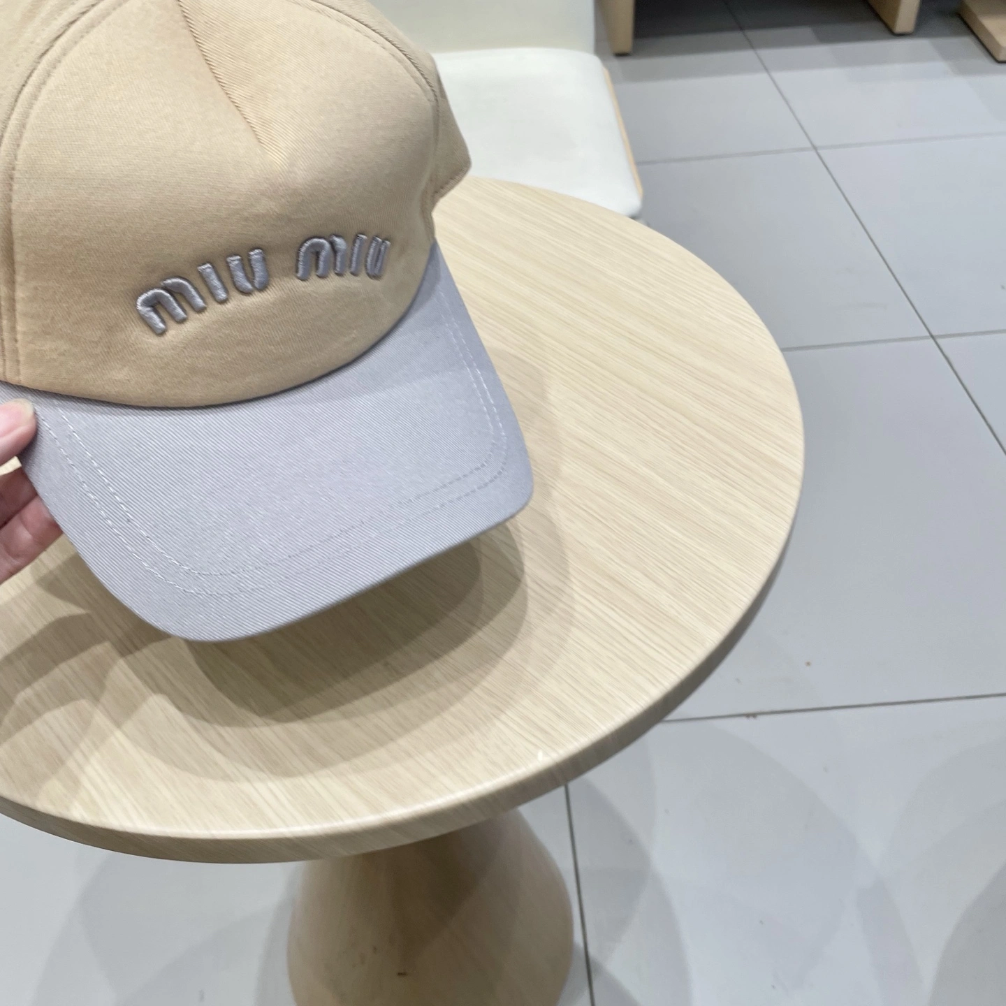 M*iuMiu Hats Top XX20250413- Casual 17262